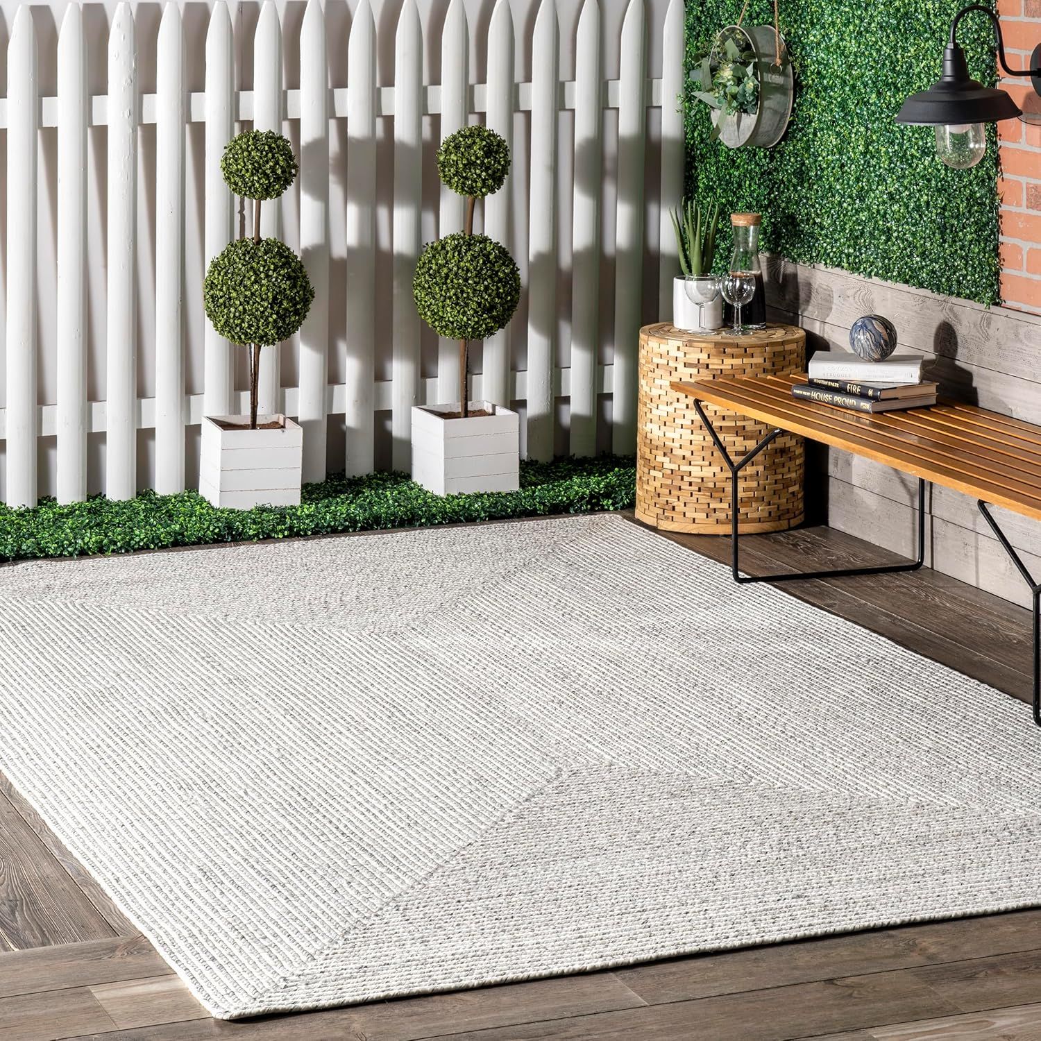 Ivory Braided Synthetic 6' Square Indoor/Outdoor Rug