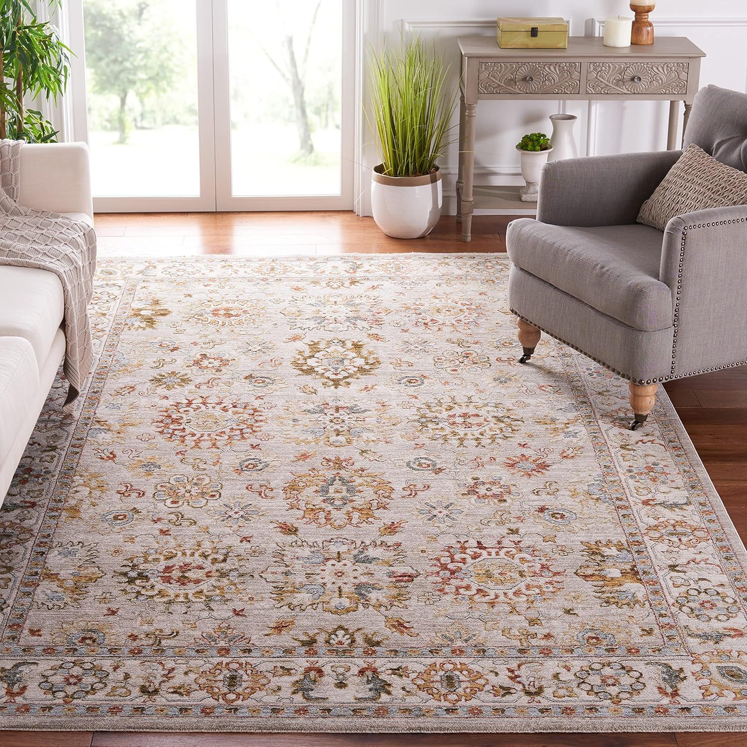 SAFAVIEH Hamilton Collection Accent Rug - 4' x 6', Grey & Rust, Traditional Oriental Design, Non-Shedding & Easy Care, Ideal for High Traffic Areas in Entryway, Living Room, Bedroom (HLT112F)