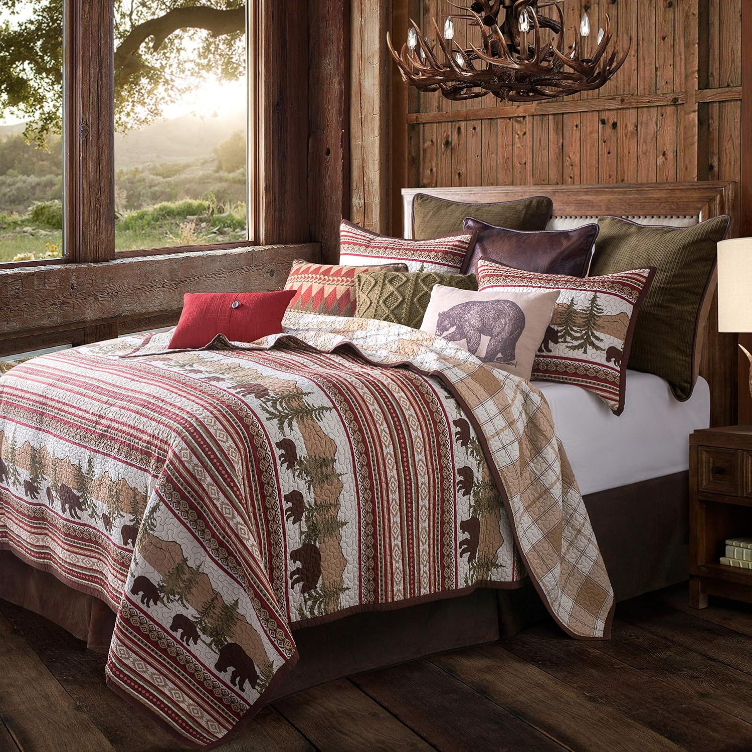 Bear Trail Reversible Cotton Full Quilt Set in Brown