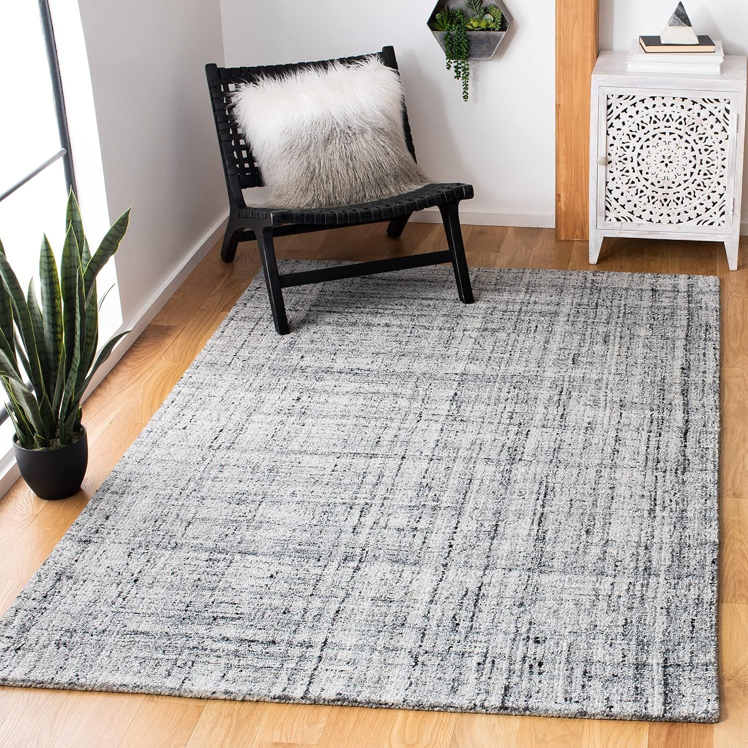 Handmade Grey/Black Abstract Tufted Wool-Blend 5' x 8' Area Rug