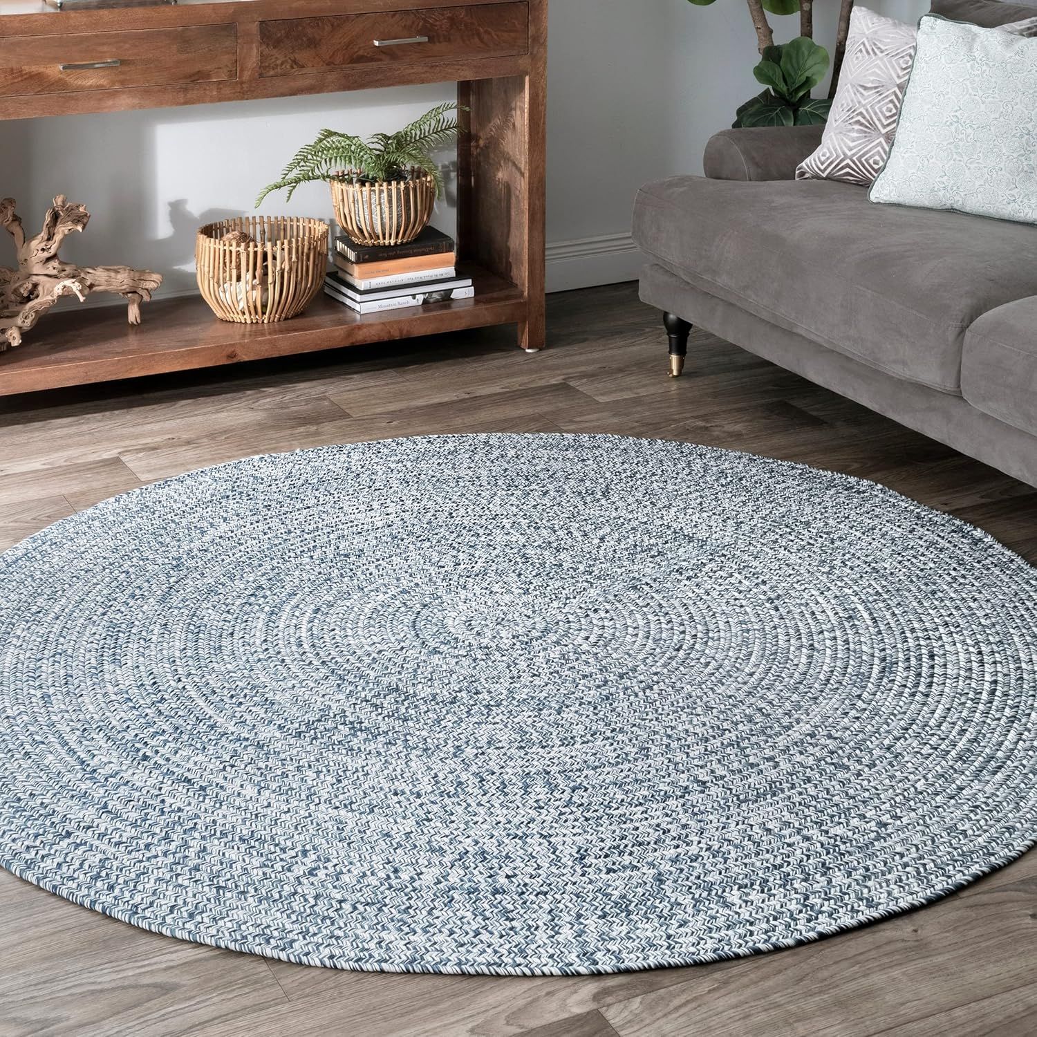 Casual Braided Oval Indoor/Outdoor Rug 4' x 6' in Light Blue