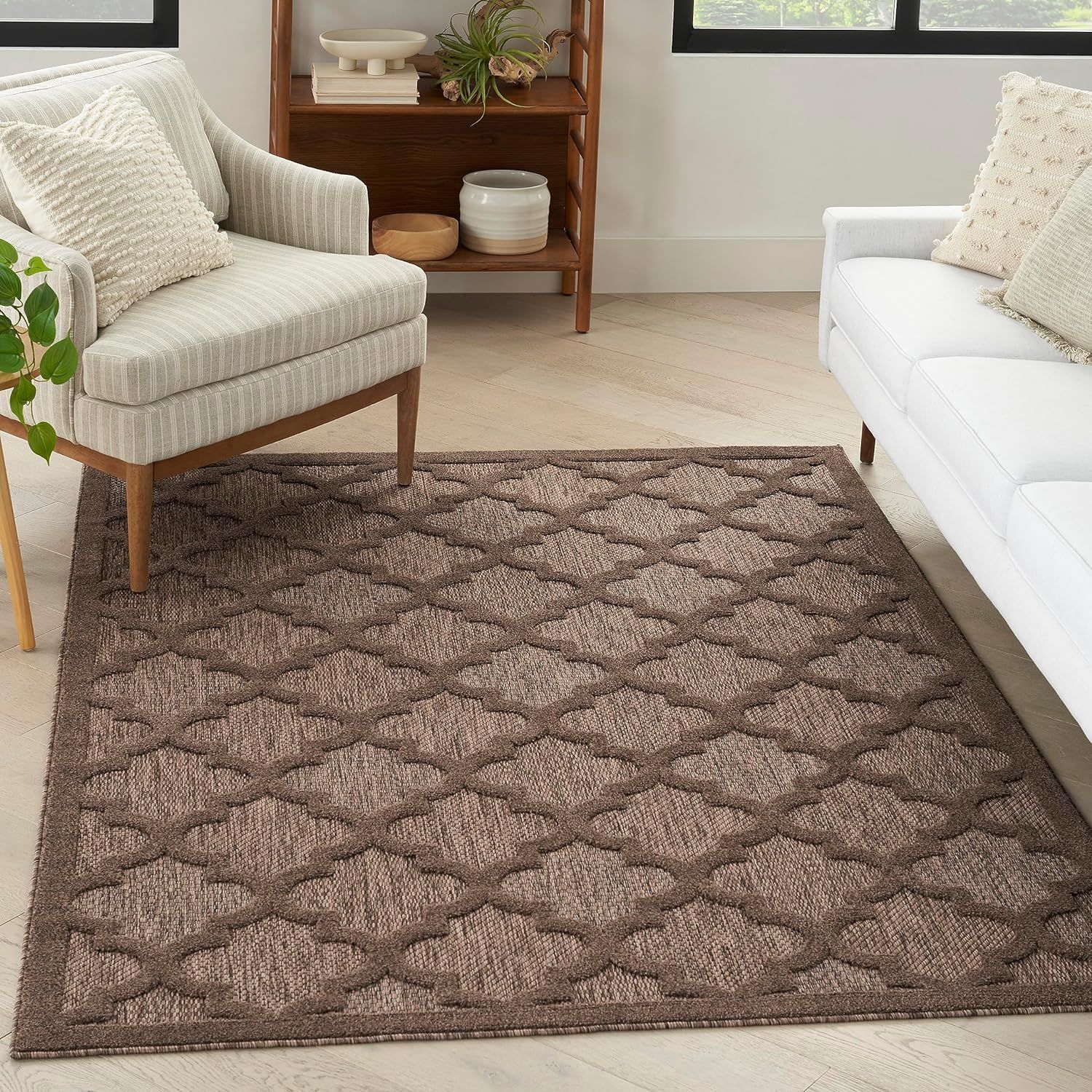 Brown Synthetic Trellis Pattern Reversible Rectangular Area Rug 4' x 6'