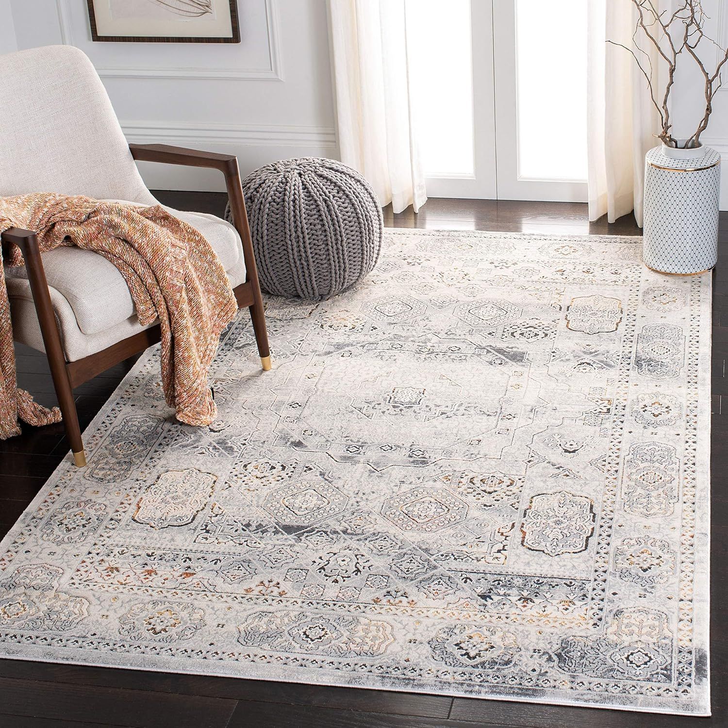 Alhambra Vintage Cream/Grey 6'7" Square Easy-Care Area Rug