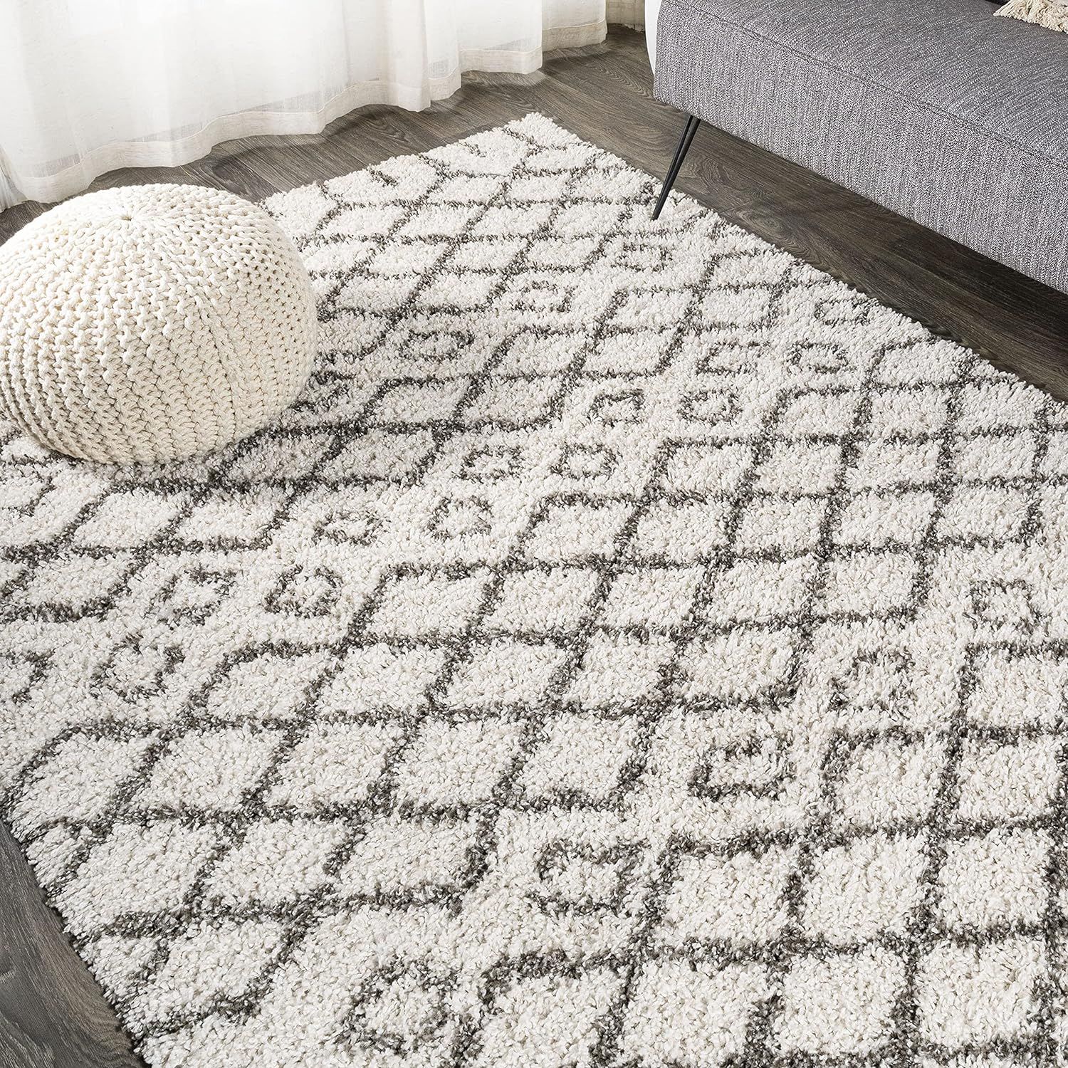 Reversible Gray Diamond Shag Area Rug 8' x 10' with Memory Foam