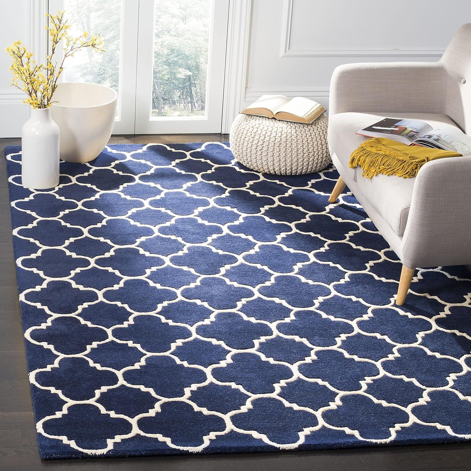 Handmade Blue Ivory Wool Tufted 4' x 6' Rug