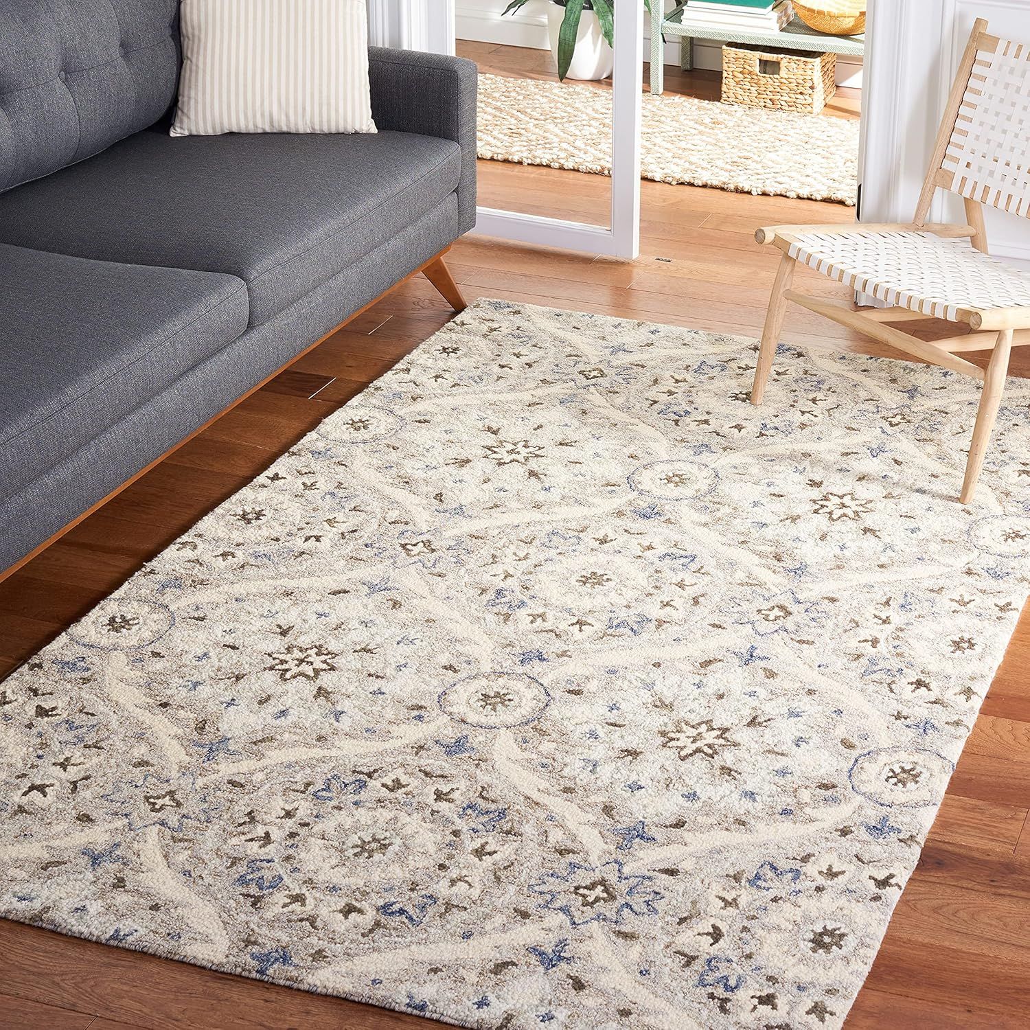 Hand-tufted Chic Gray Wool Rectangular Accent Rug