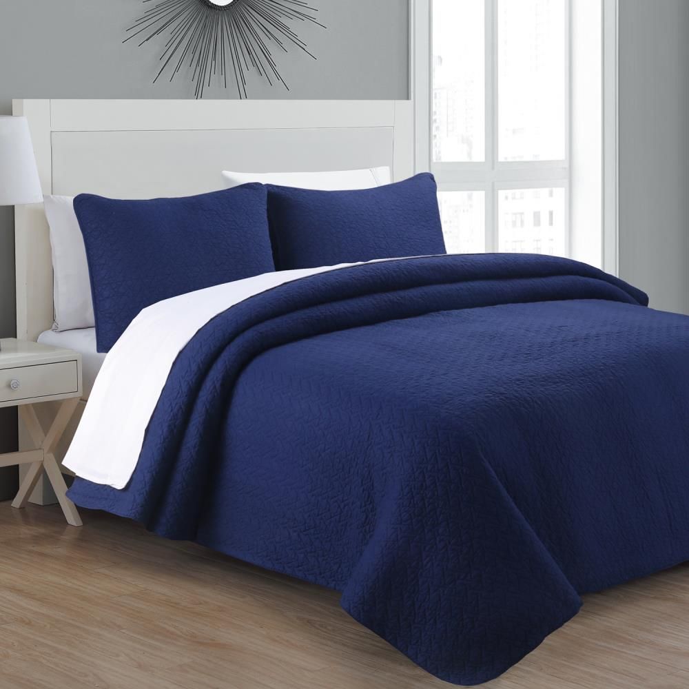 Navy Twin Cotton Reversible Quilt Set with Shams