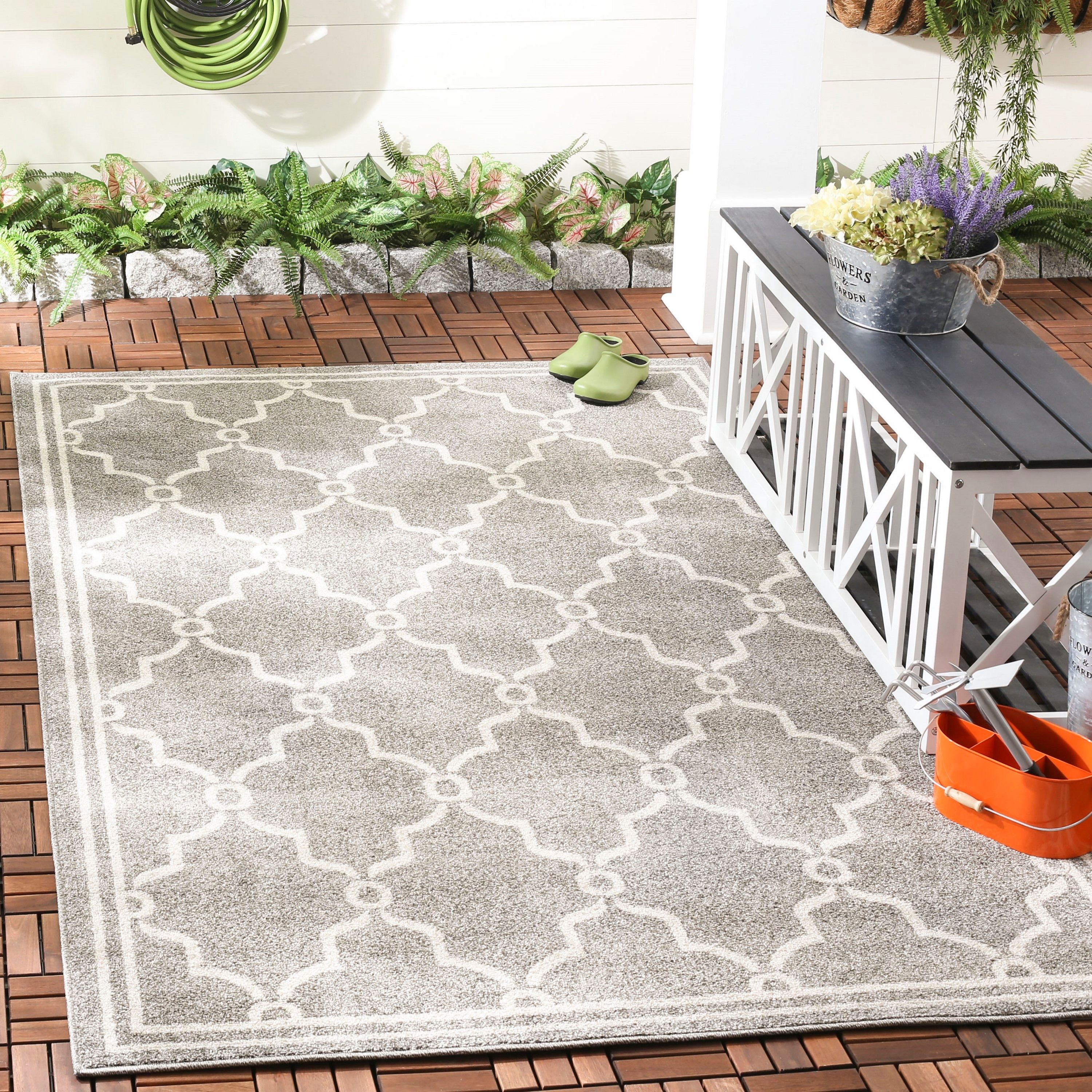 Square Gray Easy-Care Synthetic Spot-Resistant Rug