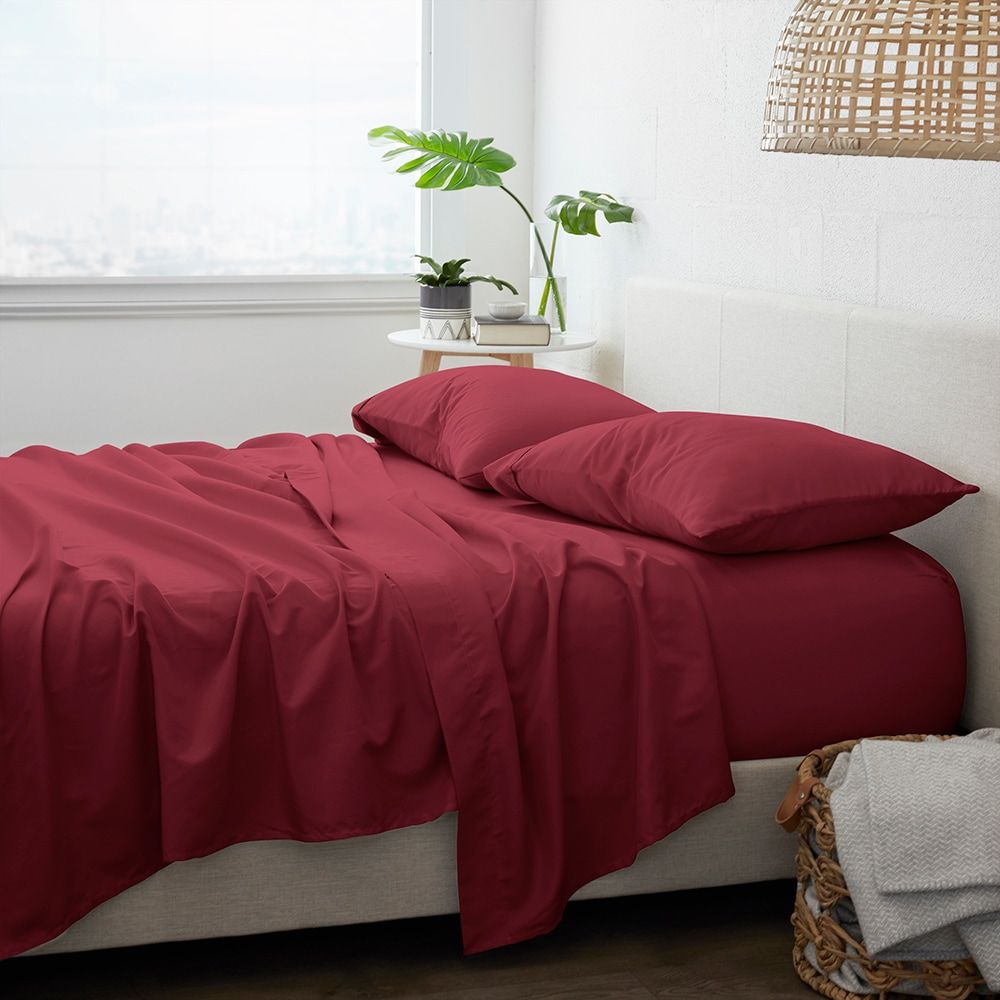 Burgundy Queen Ultra Soft Microfiber Bed Sheet Set