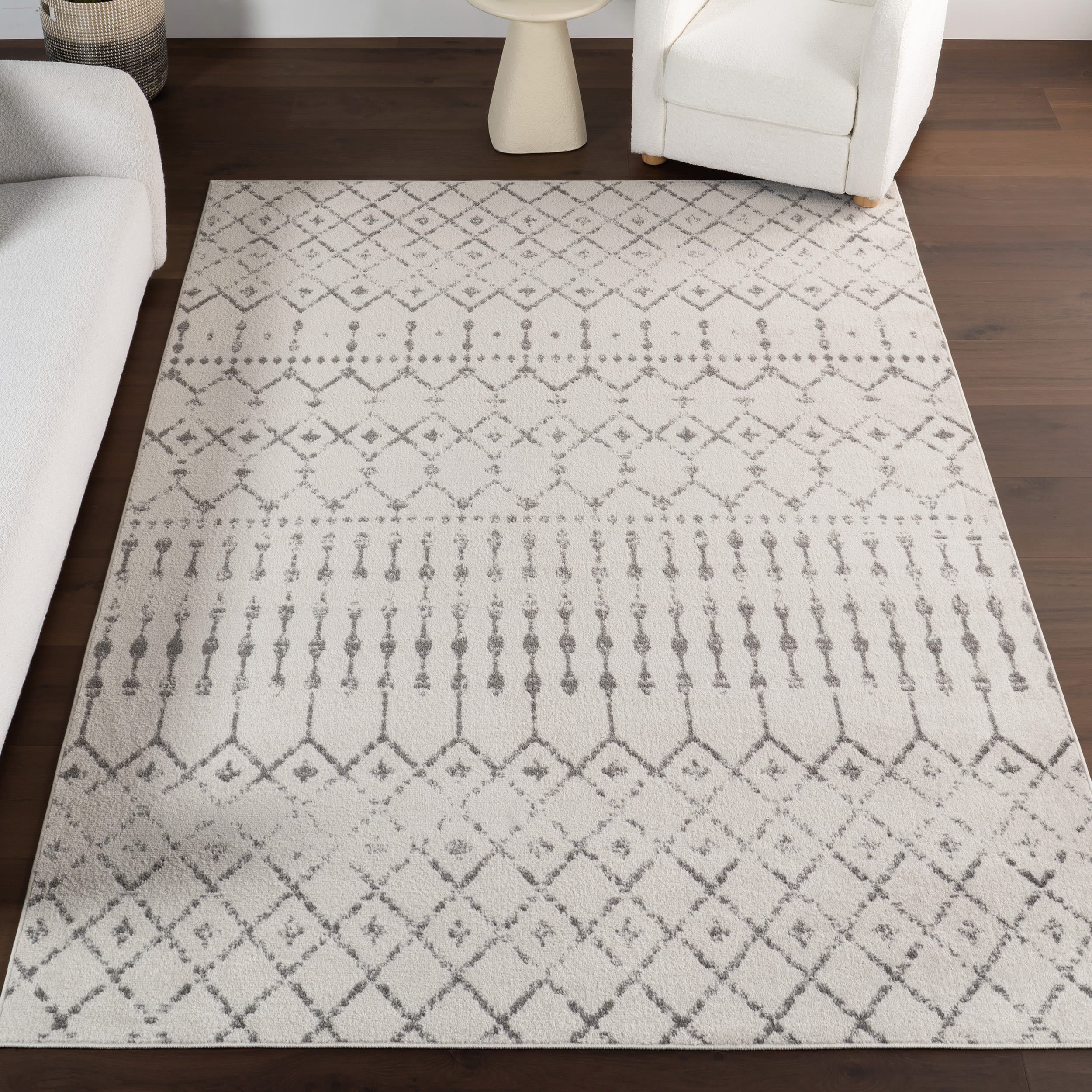 Gray Trellis 7x9 Synthetic Area Rug