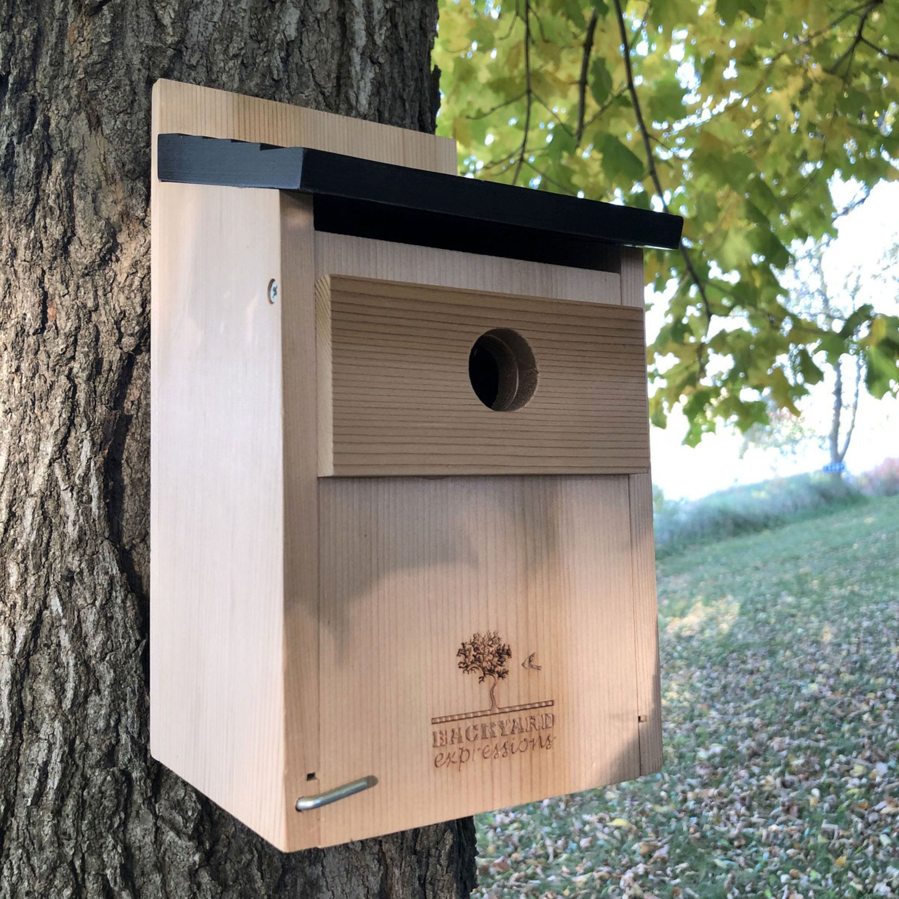 Natural Cedar Wood Birdhouse with Black Slanted Roof