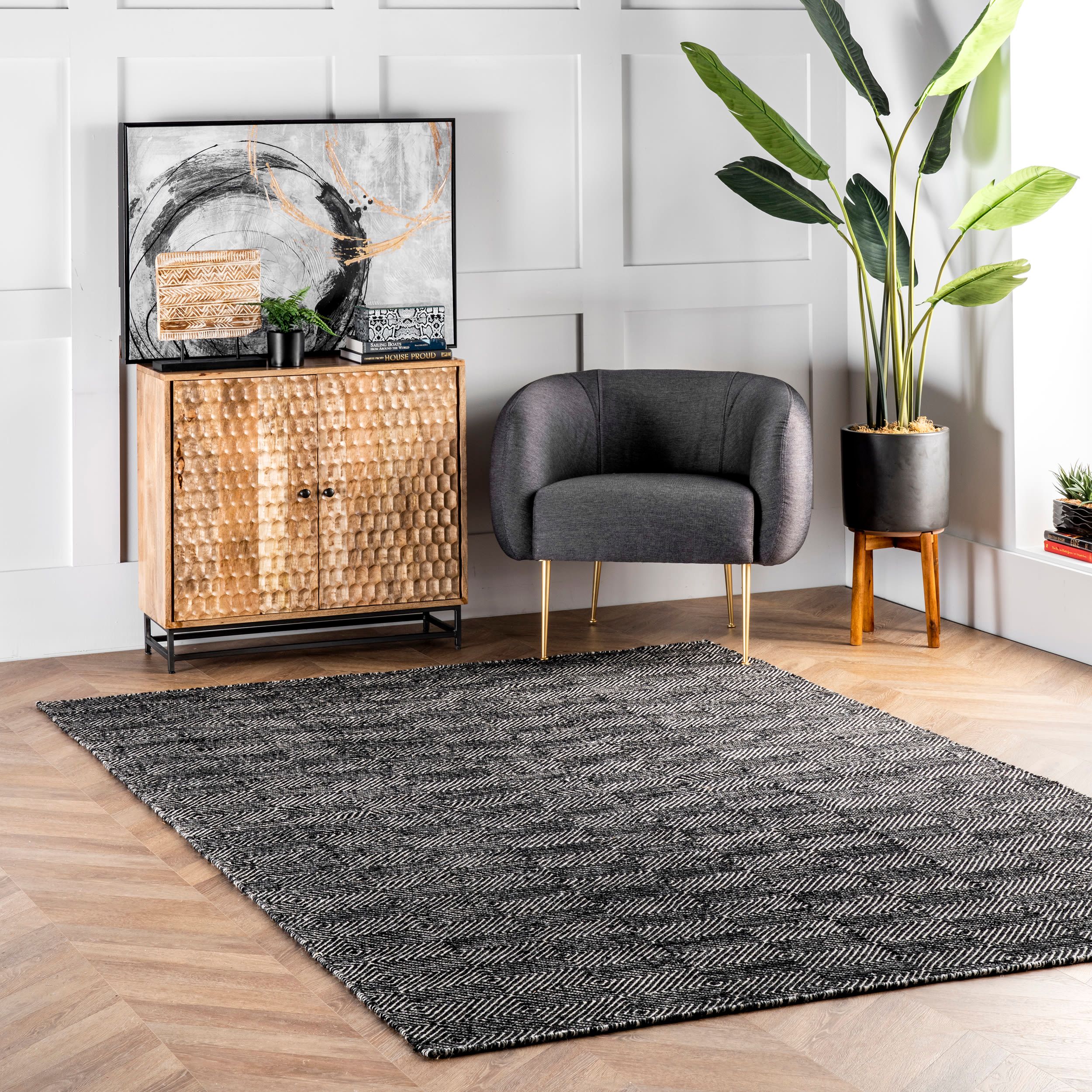 Handmade Tufted Geometric Black Wool 4' x 6' Area Rug