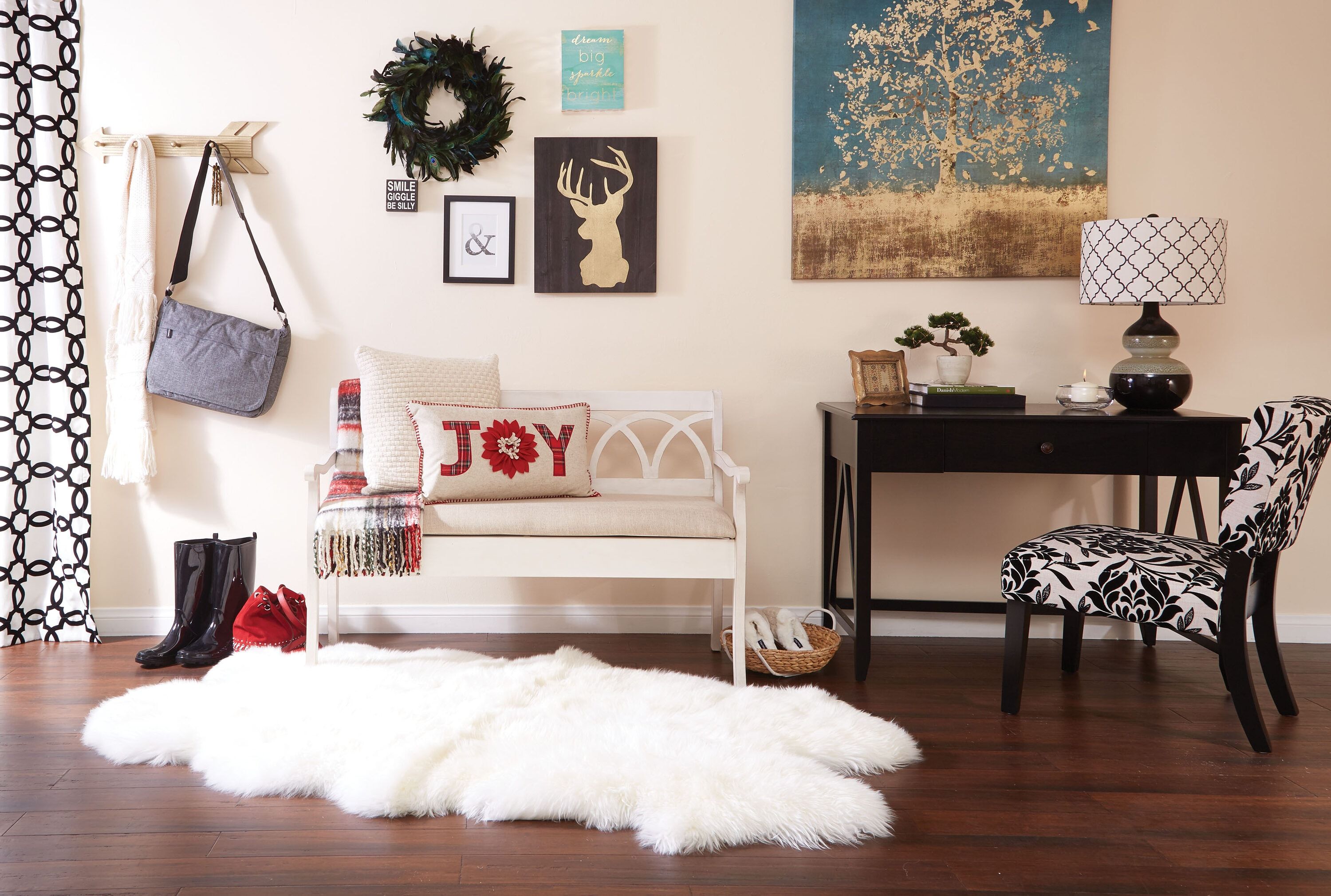 Cozy White Plush Cushion Entry Bench with Hidden Storage