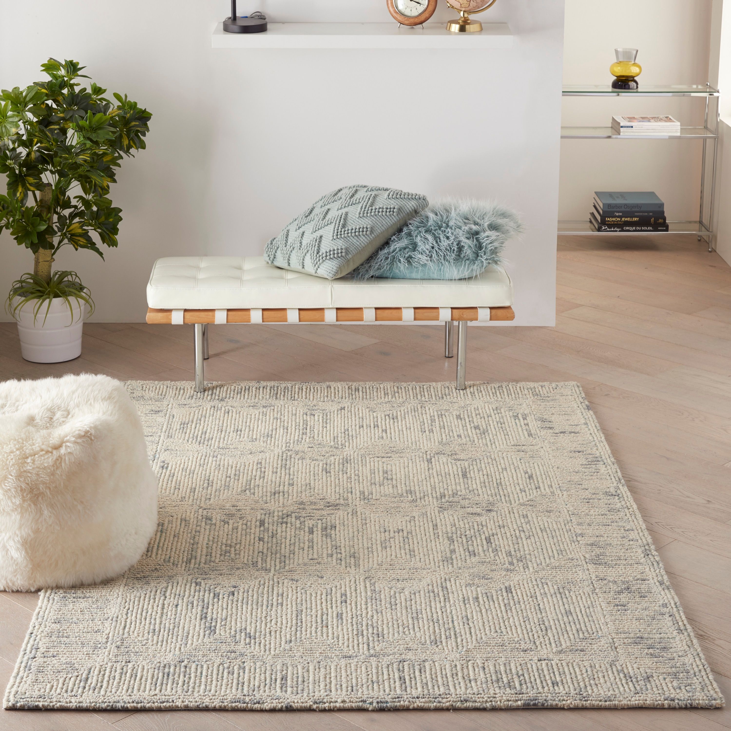 Handmade Ivory, Grey, and Teal Wool Area Rug 5' x 7'