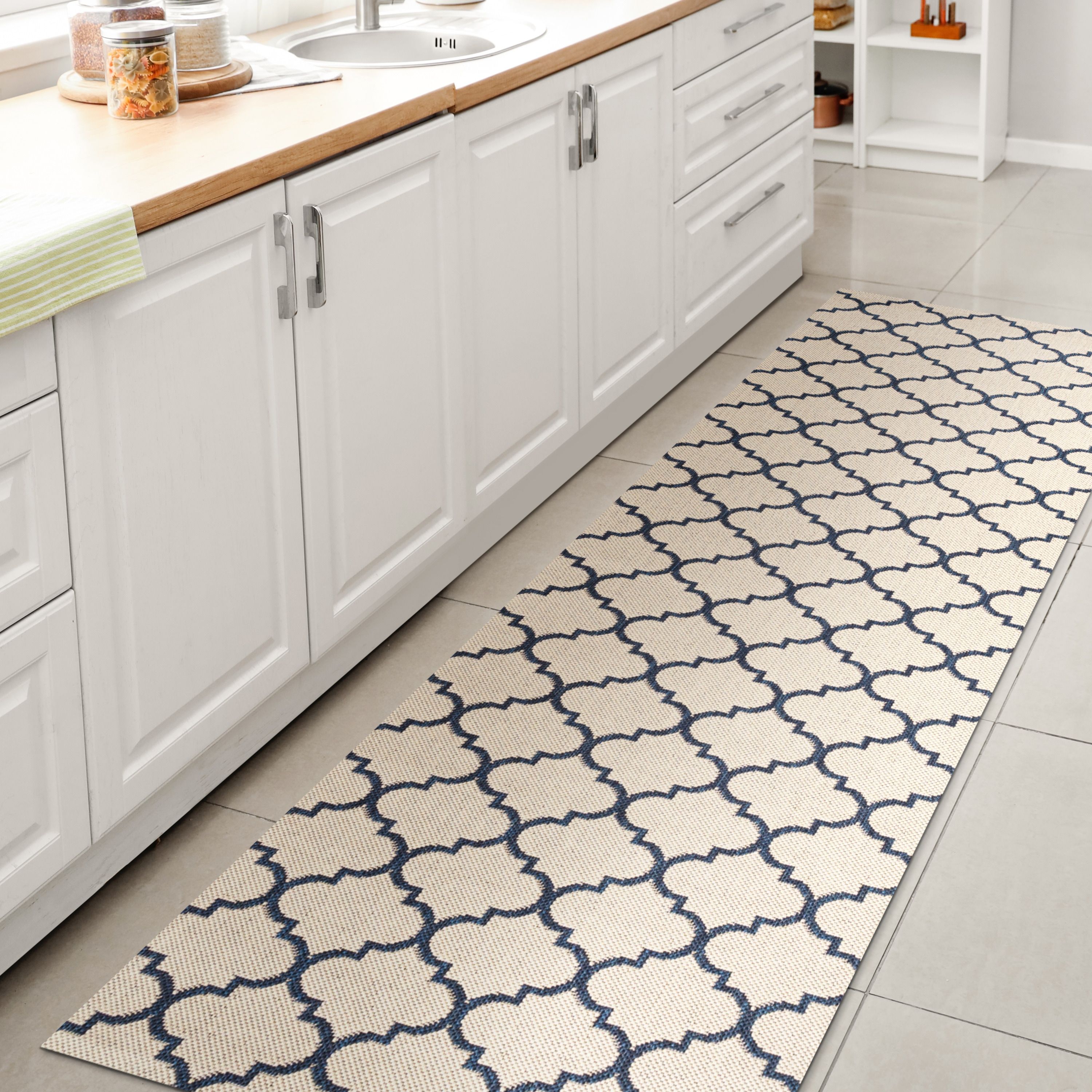 Santa Monica Beige/Navy Synthetic Trellis Runner Rug 2x8