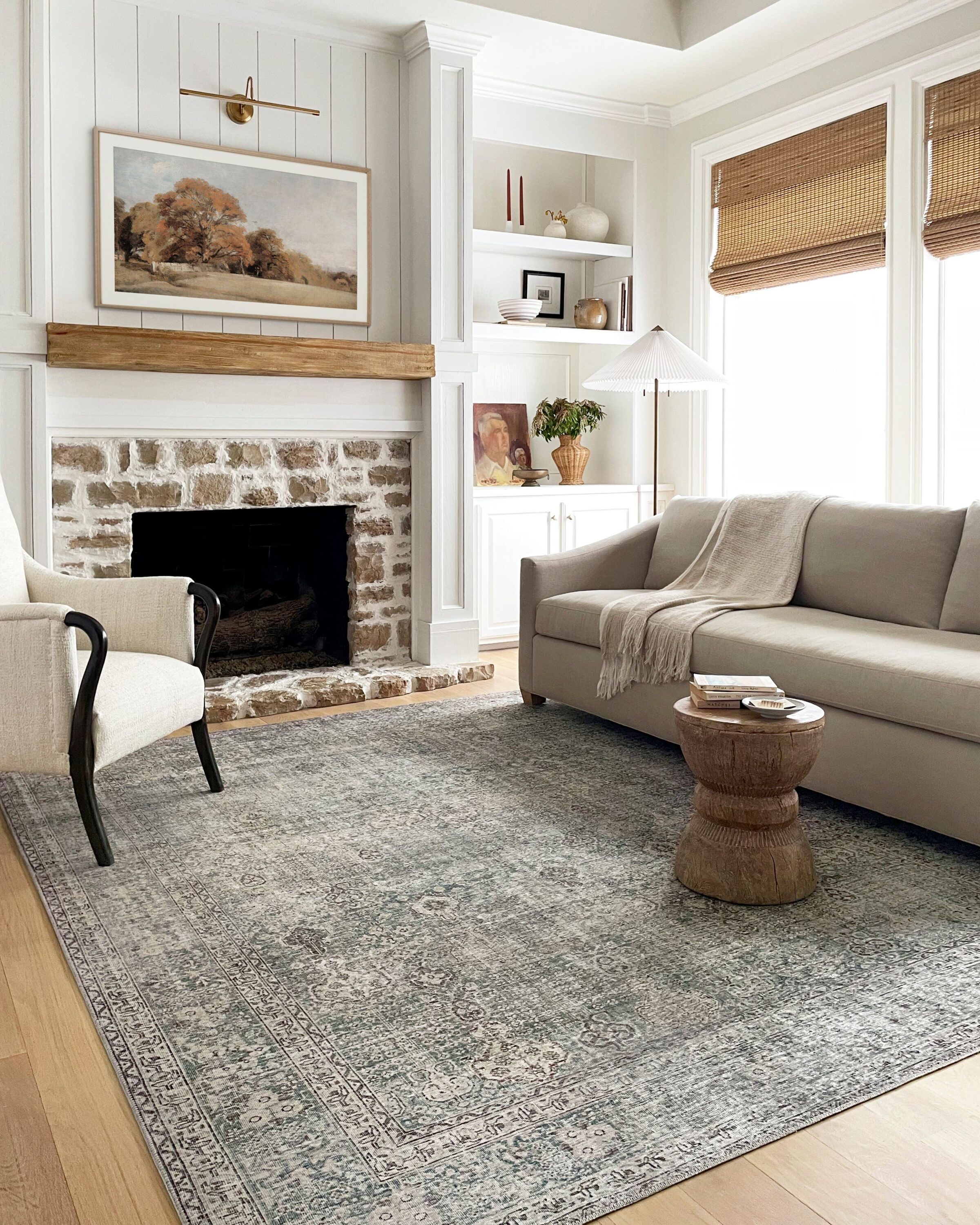 Emerald and Antique Ivory Rectangular Synthetic Area Rug