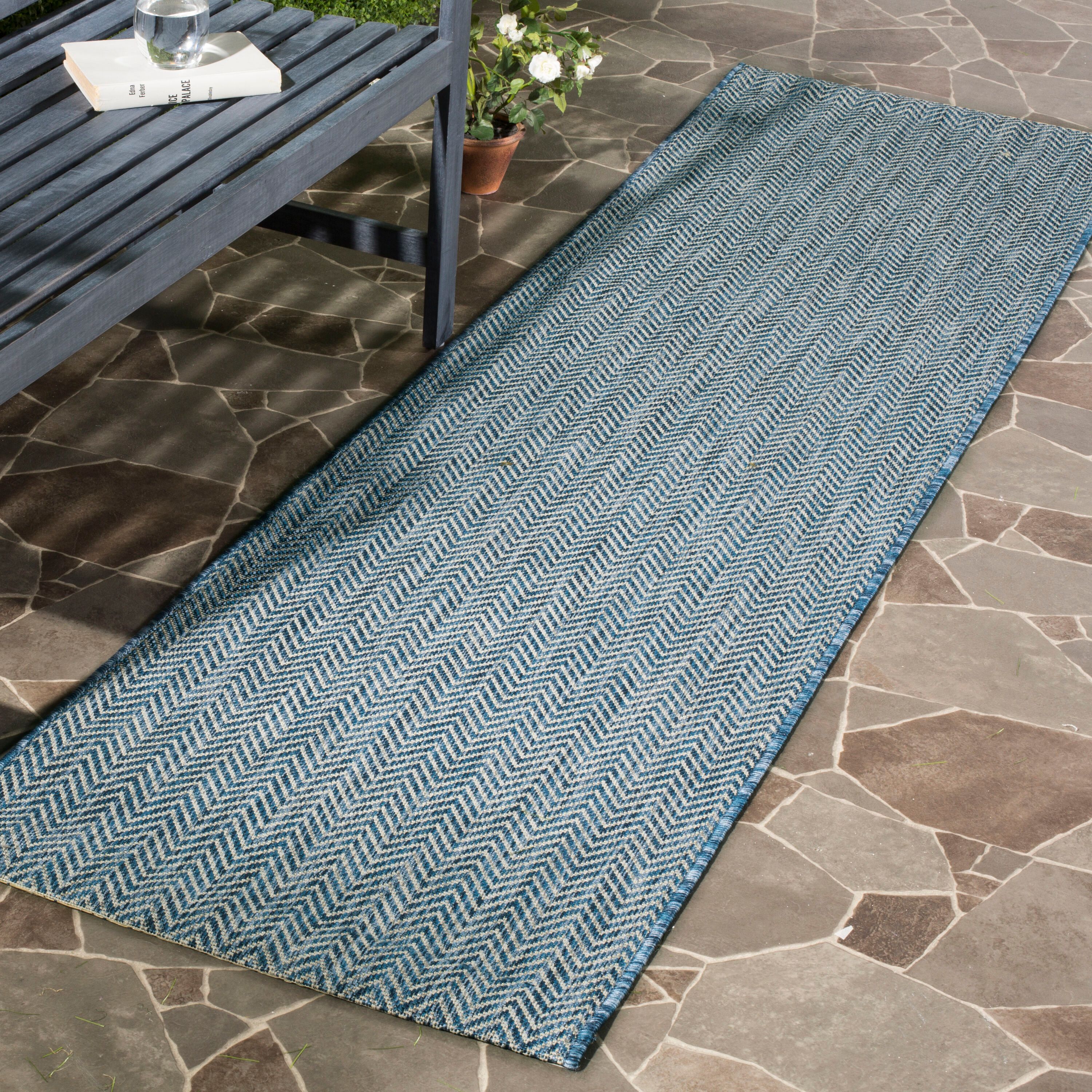 Navy and Grey Synthetic Easy-Care Outdoor Rug - 27"x18"
