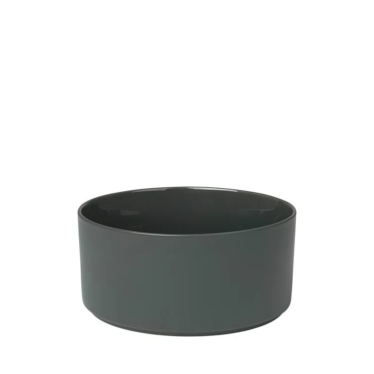 Agave Green Ceramic Medium Serving Bowl