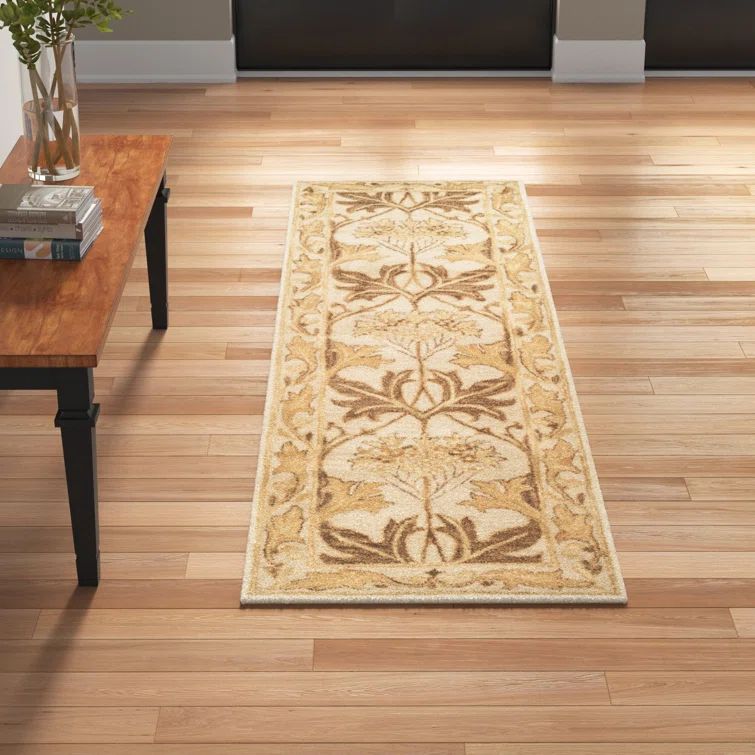 Antiquity Beige and Gold Hand-Tufted Wool Runner Rug