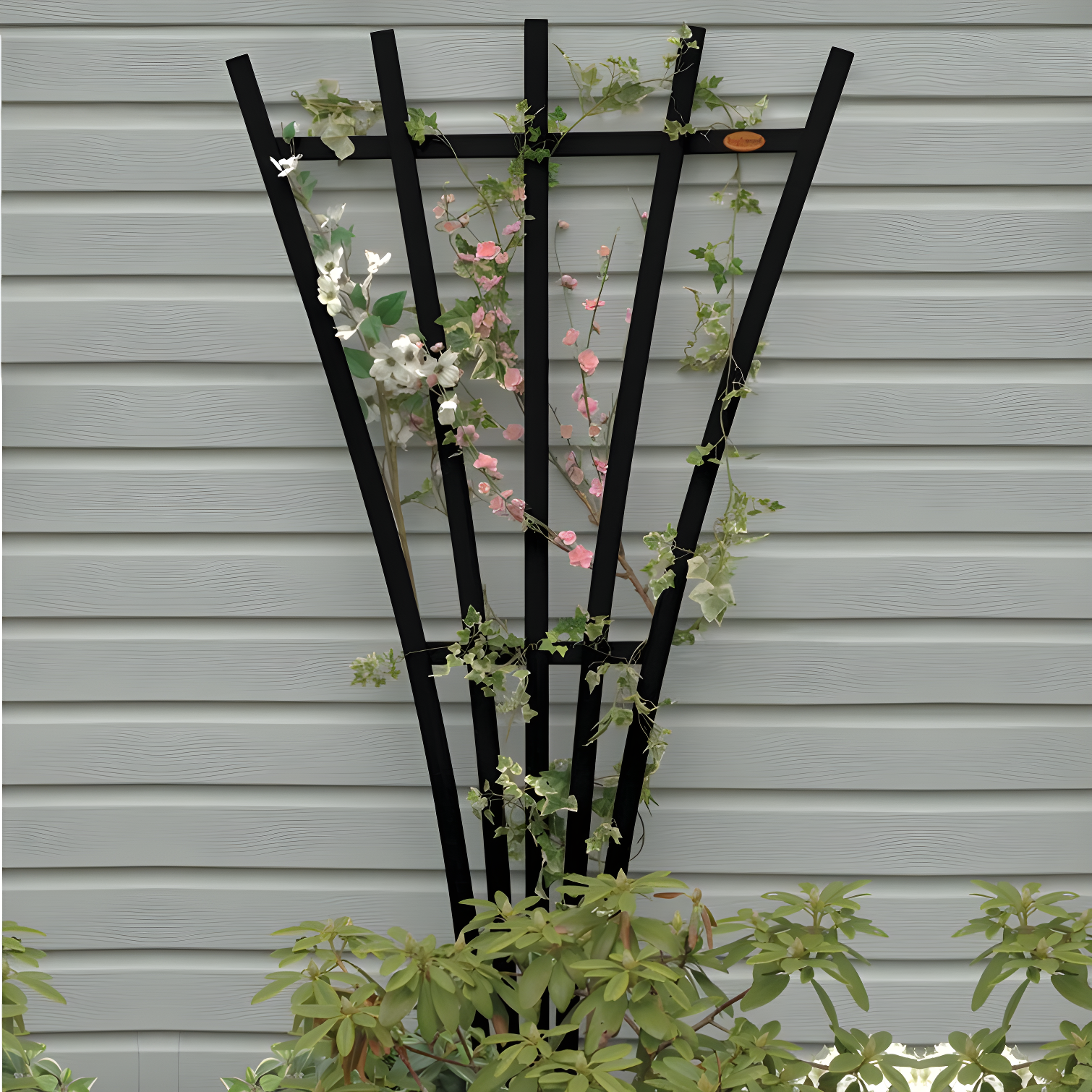 Black Marine-Grade Recycled Plastic Fan Trellis, 6ft