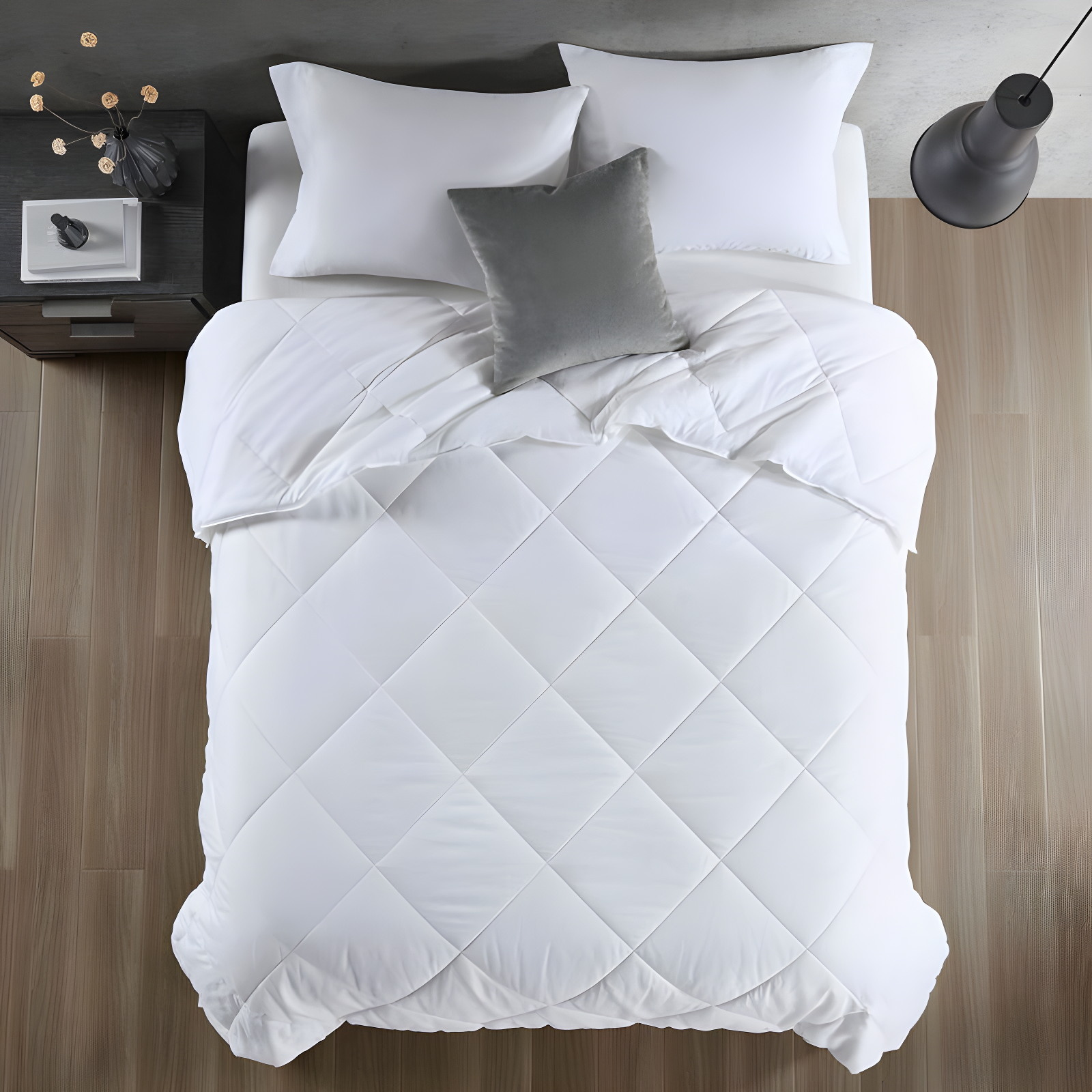 White Queen Down Alternative Microfiber Comforter Set