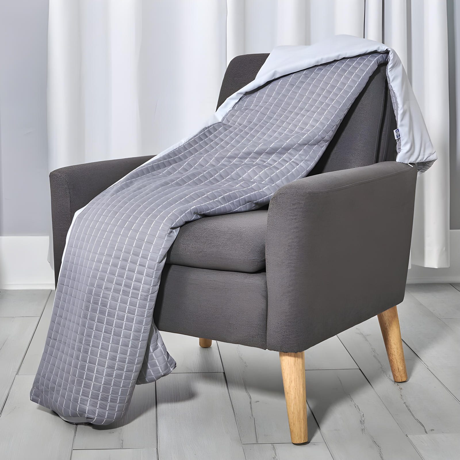 Gray Cooling Reversible Weighted Blanket with Removable Cover, 48" x 72"