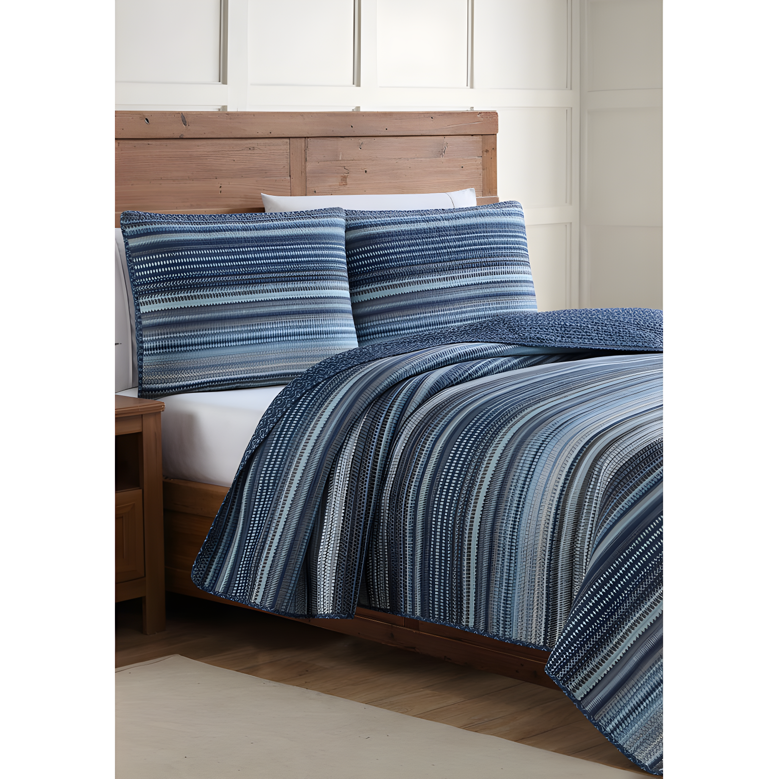 Blue Reversible Microfiber Full Quilt Set