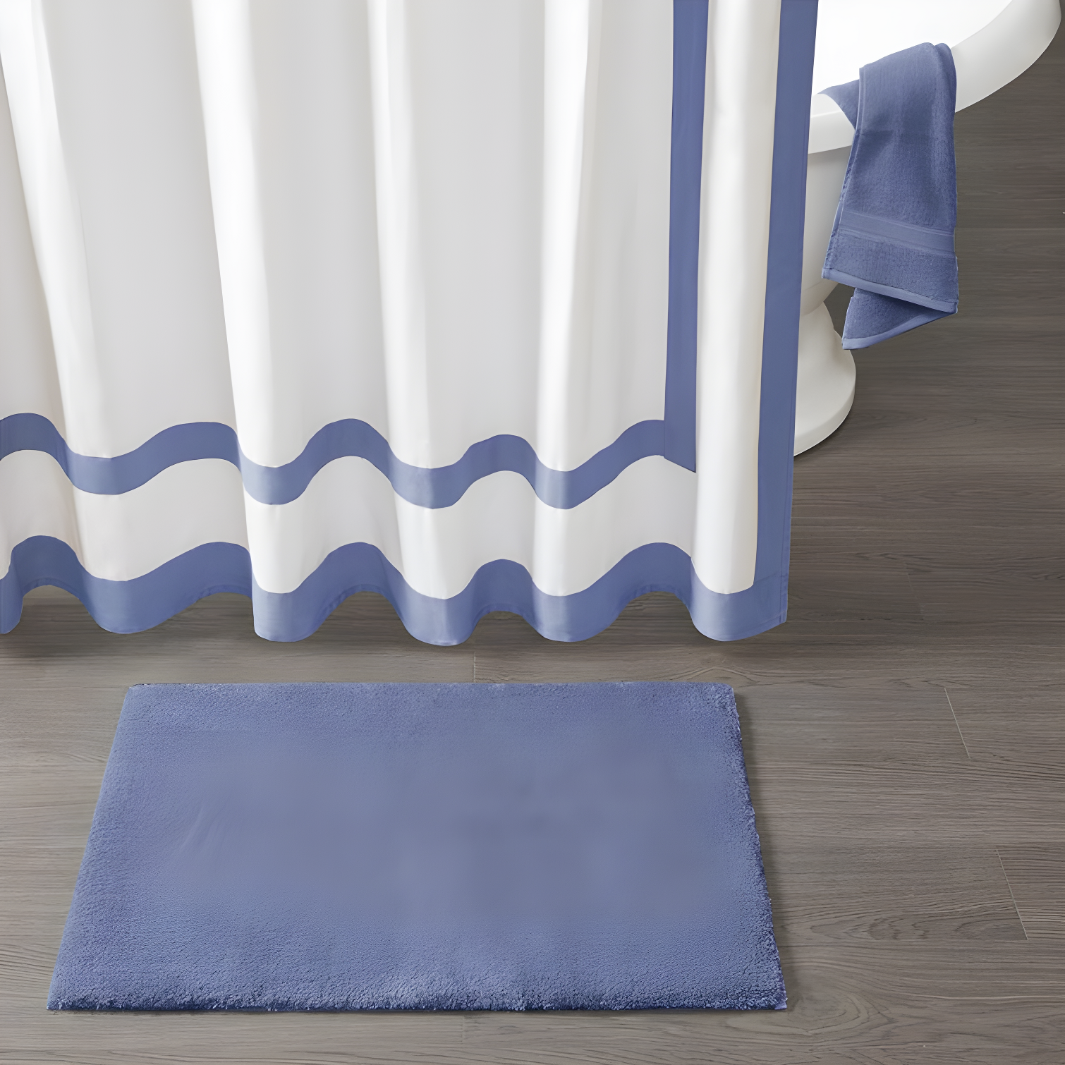 Navy Microfiber Quick-Dry Marshmallow Bath Rug