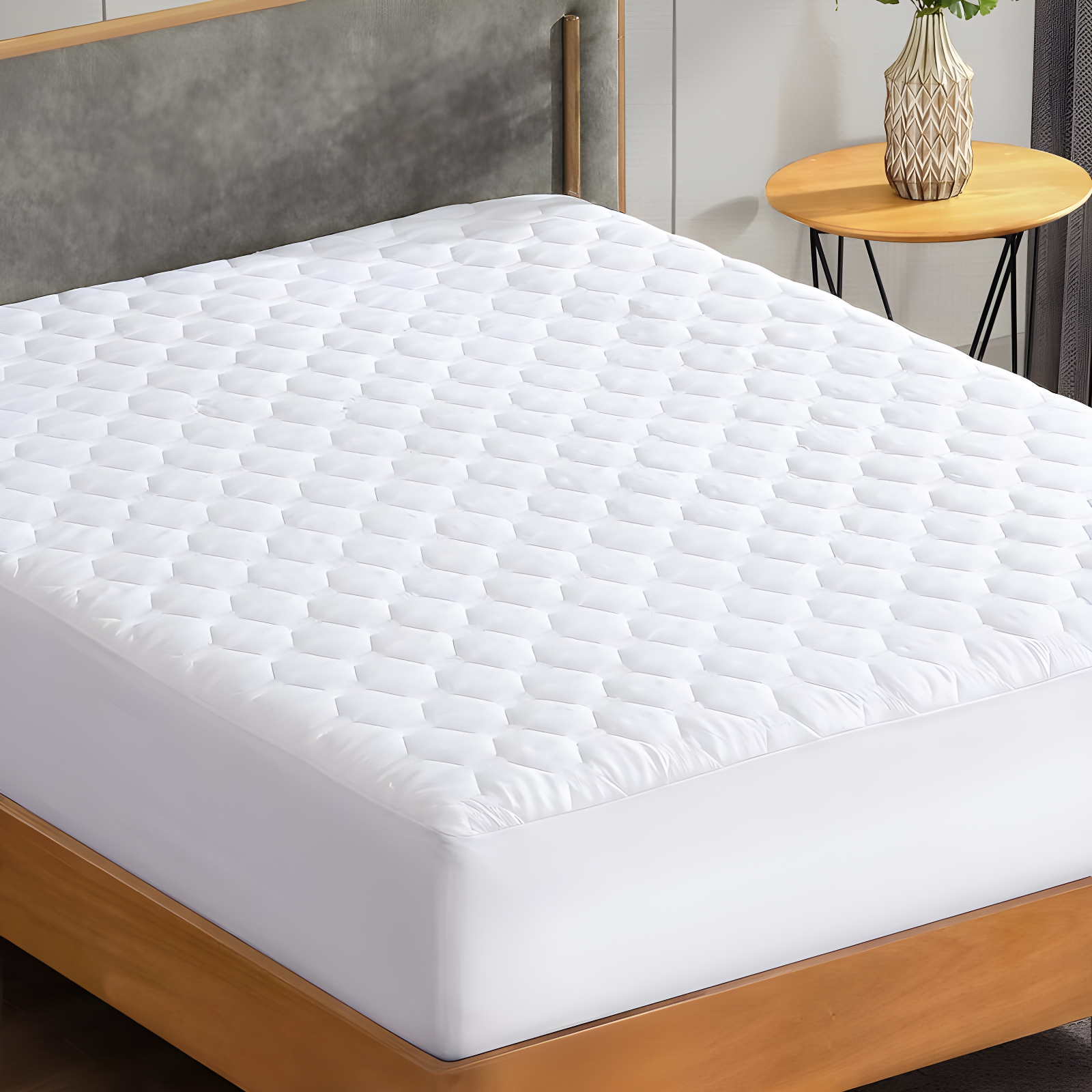 RV Size White Quilted Down Alternative Mattress Pad