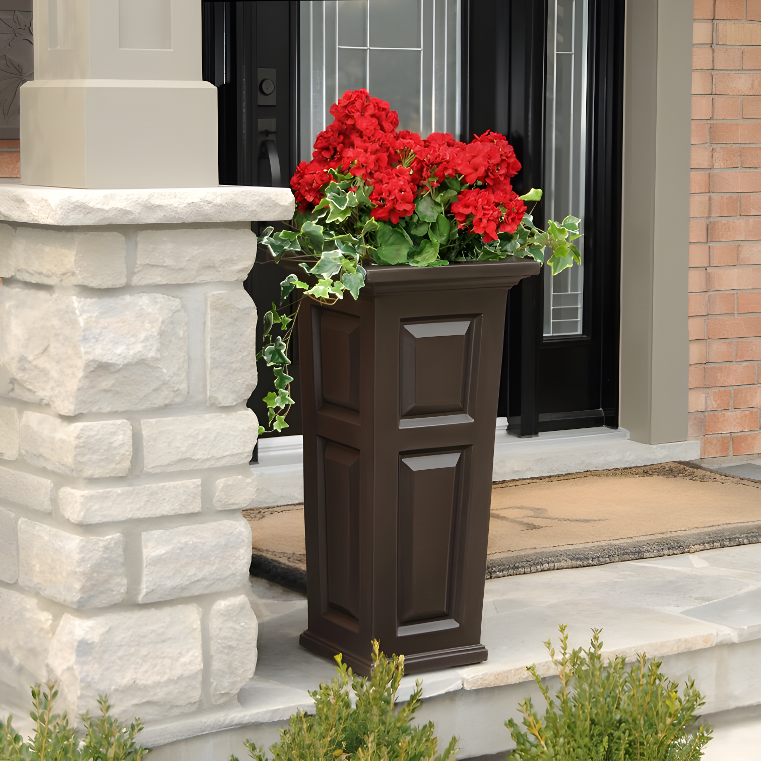 Espresso 32" Nantucket Tall Self-Watering Polyethylene Planter