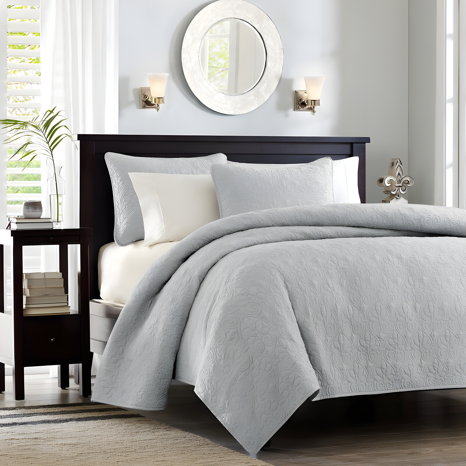 Gray Reversible Microfiber Full Quilt Set