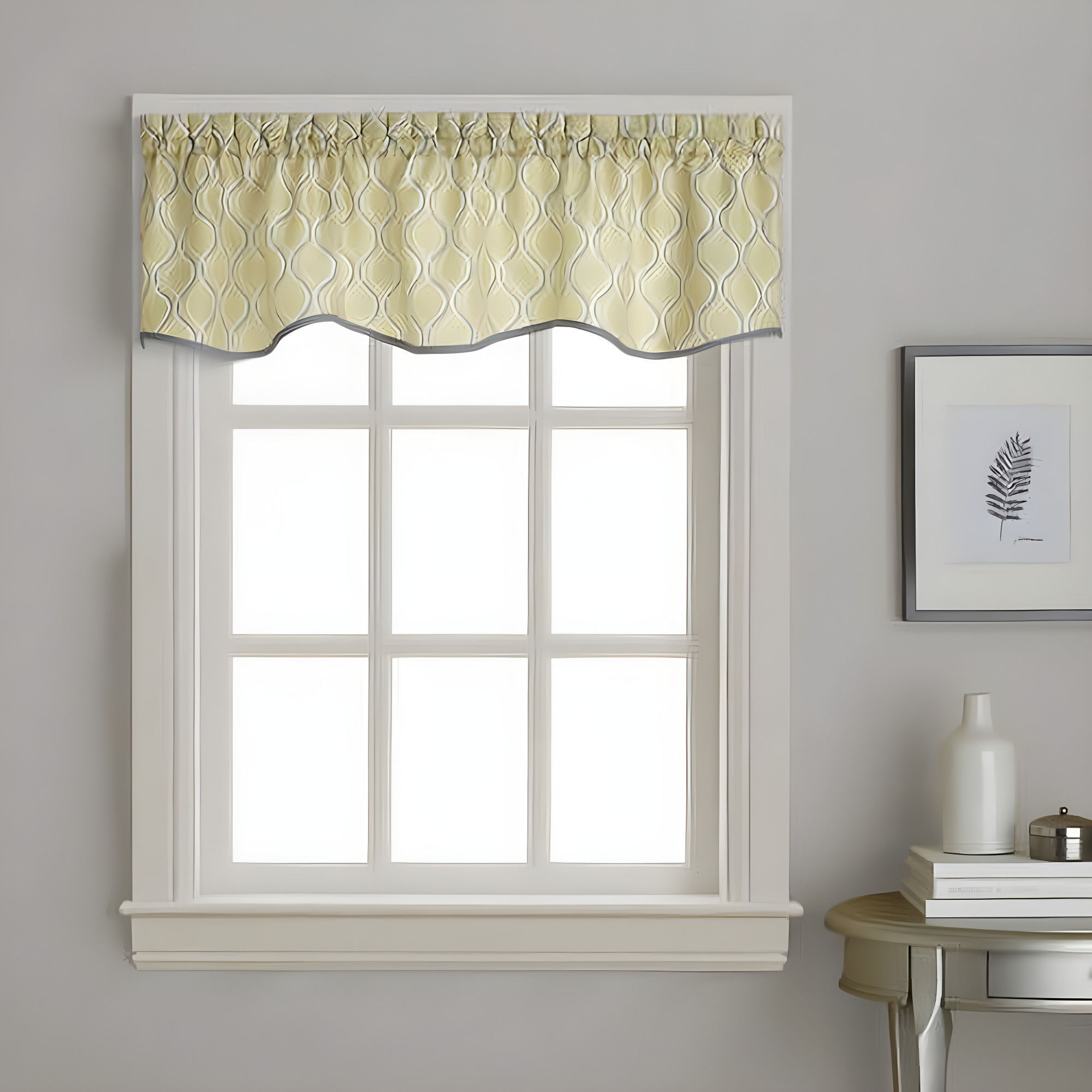 Gold Geometric Ogee Print Scalloped Valance 14in x 58in