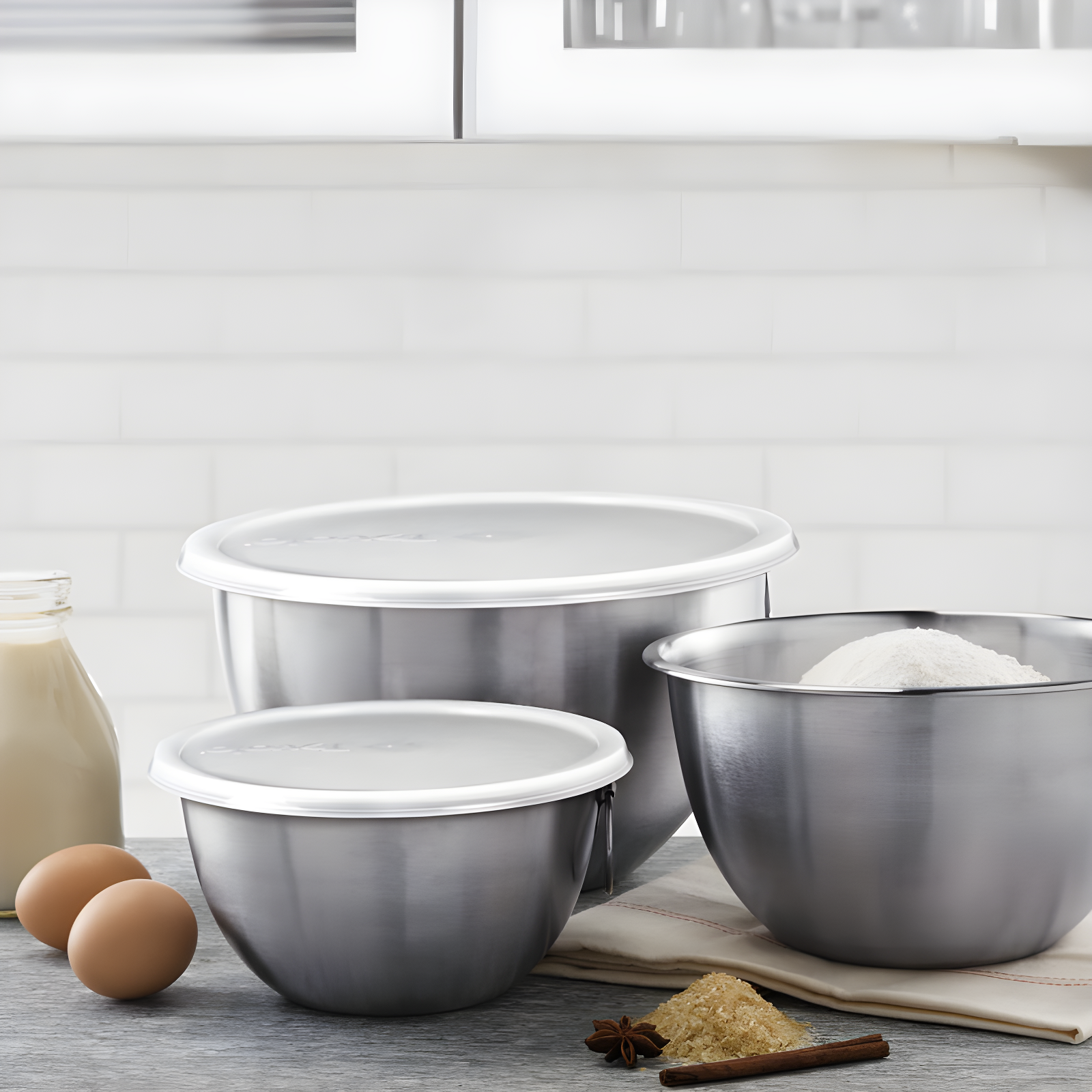 Stainless Steel Mixing Bowls Set with Lids, 3-Piece