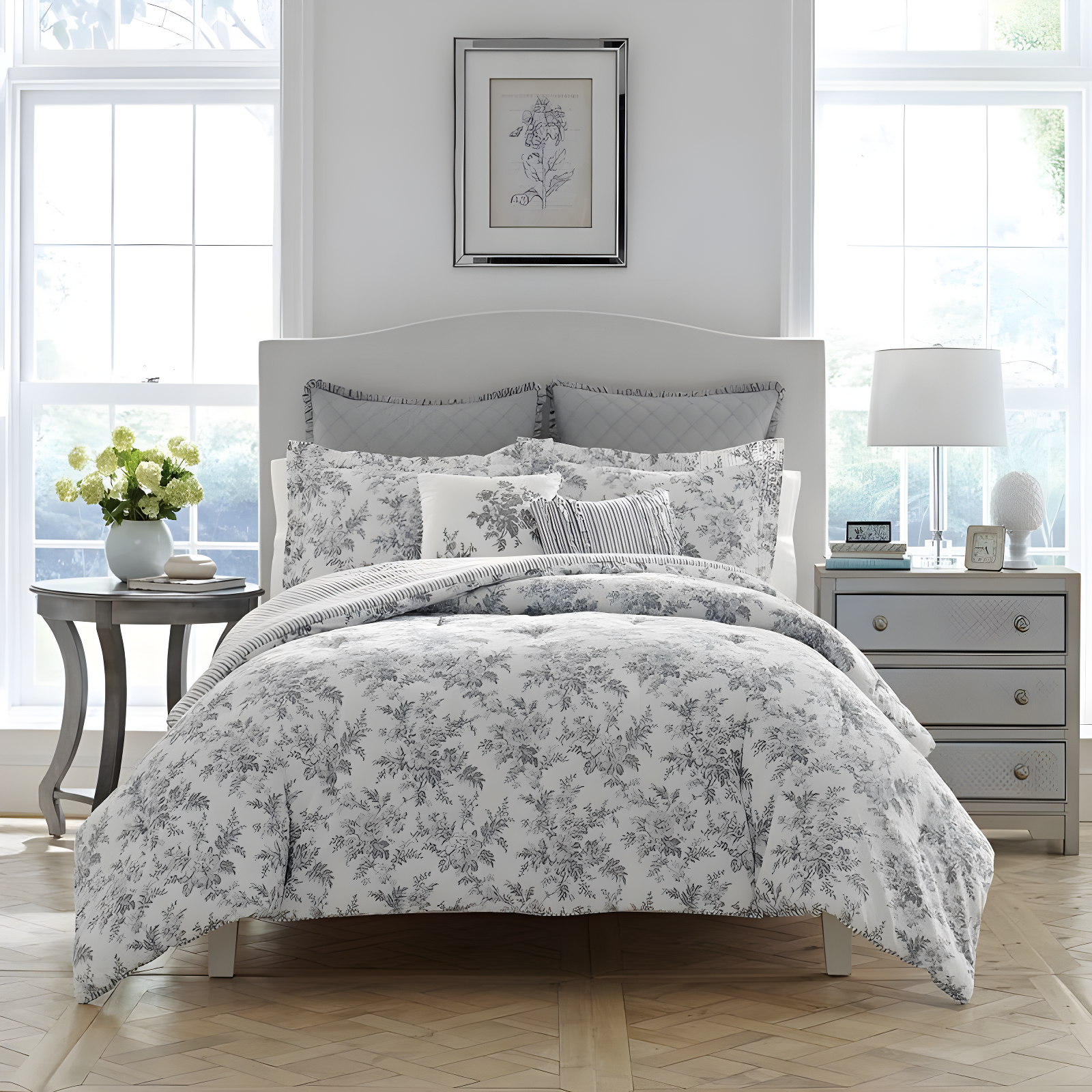 Gray Cotton Reversible Full Comforter Set with Floral Print