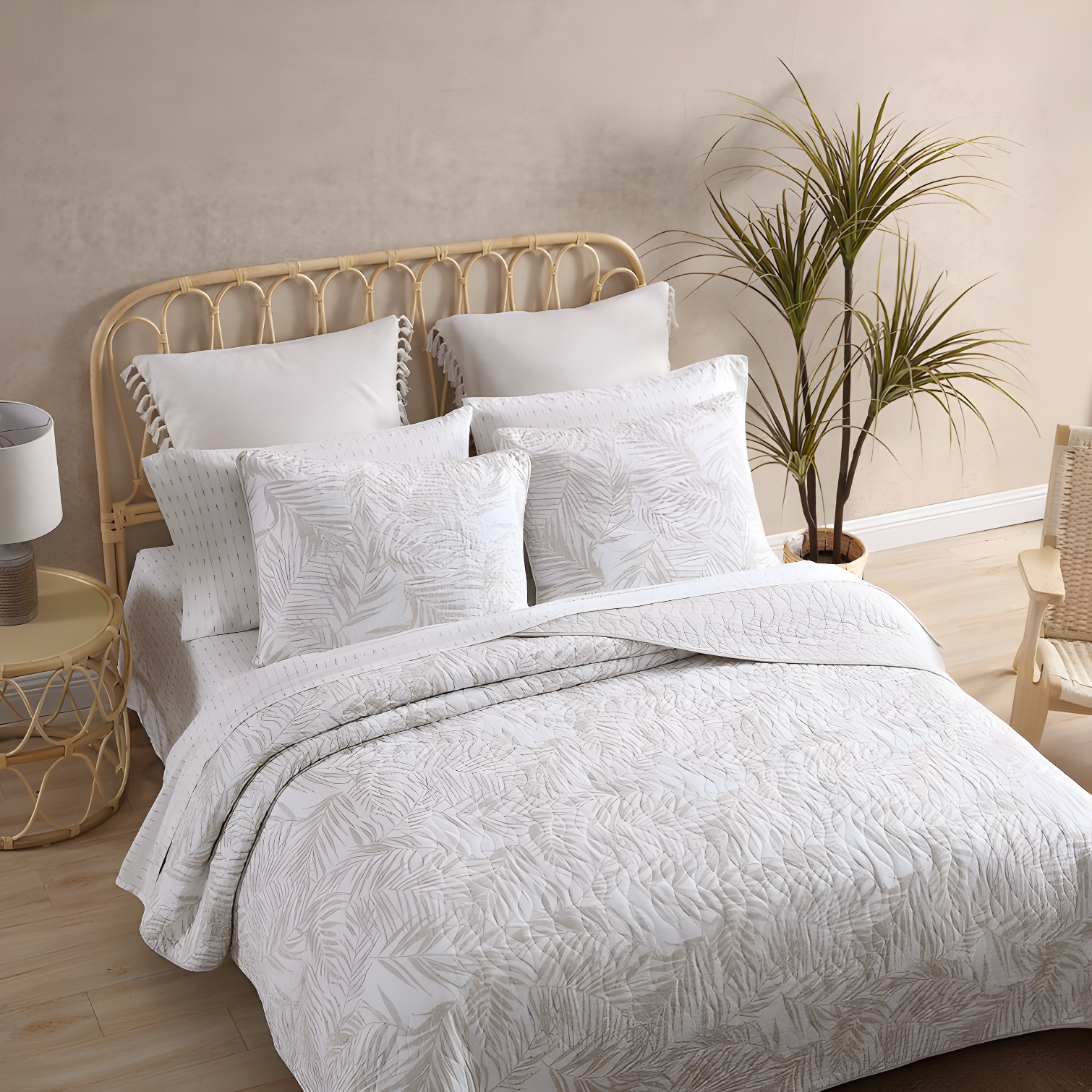 Beige Cotton Reversible Full Quilt Set with Fern Design