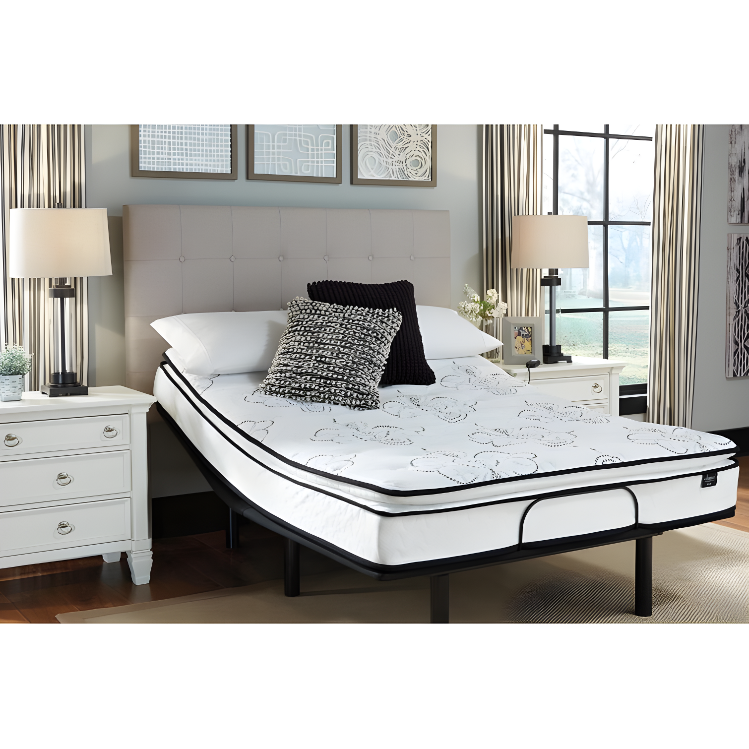 White Adjustable Head Queen Bed with Remote