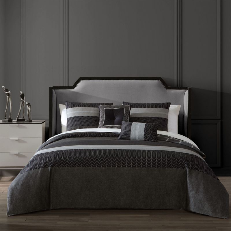 Black and Gray Cotton Queen Reversible Comforter Set