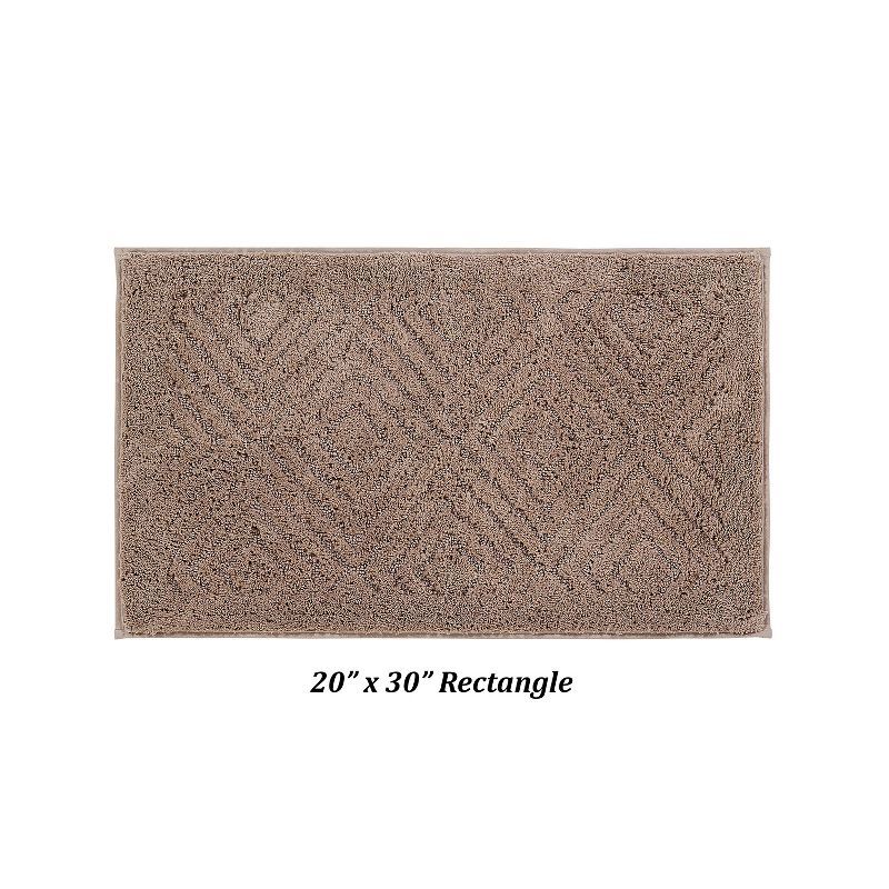 Beige Diamond Pattern Tufted Cotton Bath Rug 20" x 30"