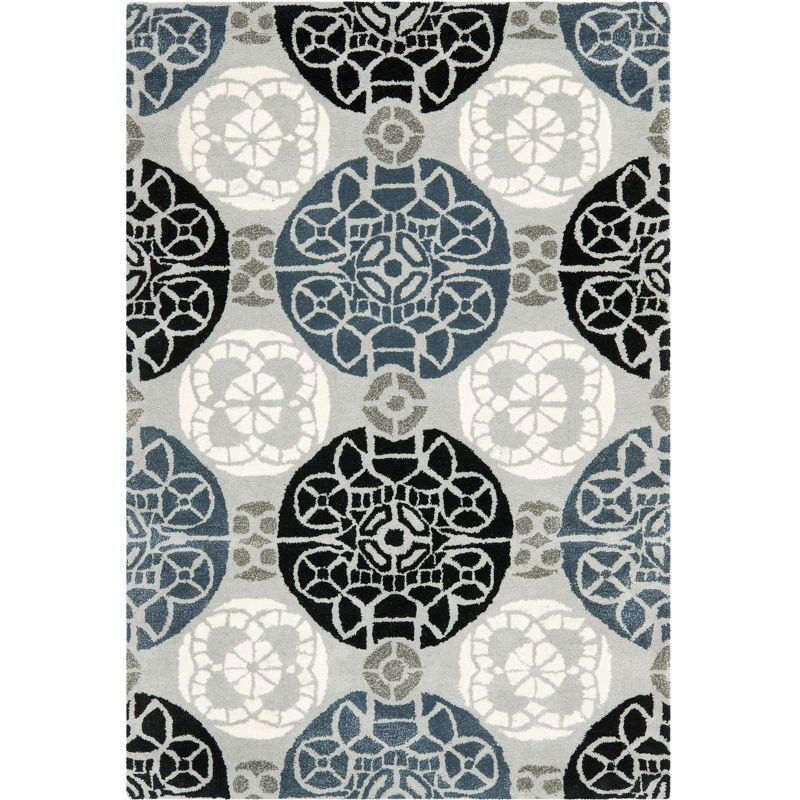 Wyndham WYD376 Hand Tufted Area Rug  - Safavieh