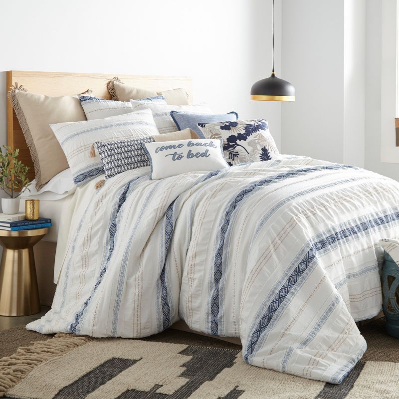 King White and Blue Cotton Ruffled Bedspread Cover Set