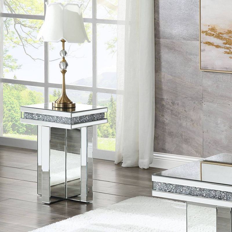 Elegant Noralie 28" Mirrored Glass End Table with Diamond Accents