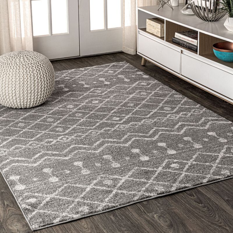 Modern Moroccan-Inspired Gray Synthetic Area Rug - Easy Care 3x5