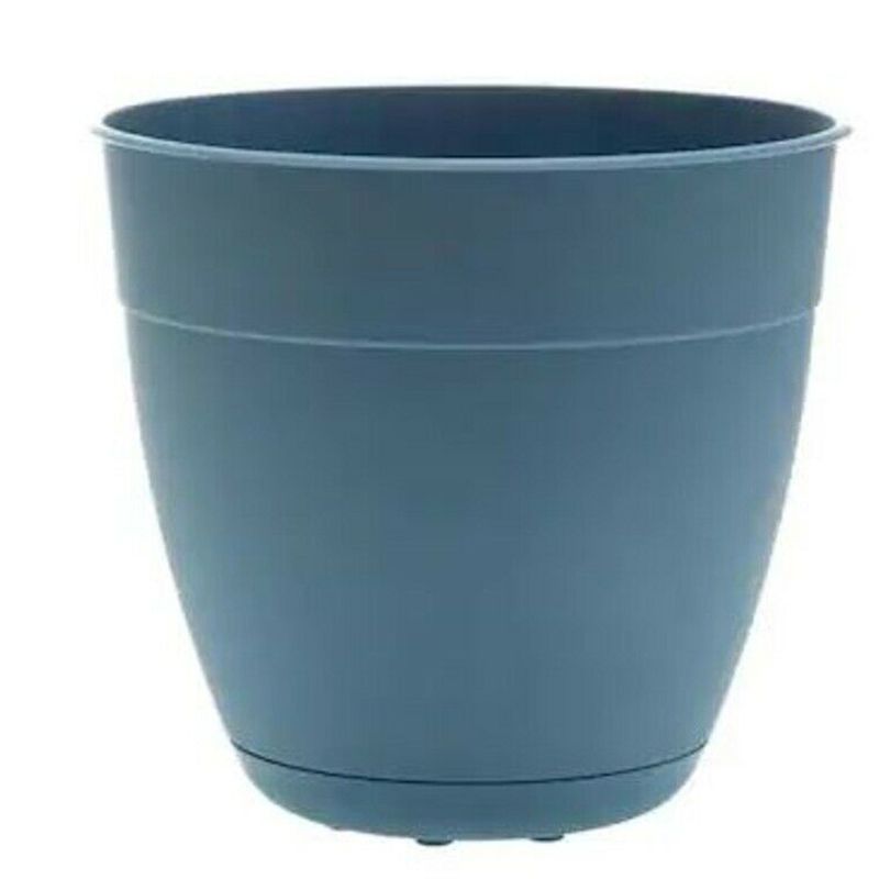 Ocean Blue 8-inch Recycled Plastic Indoor/Outdoor Planter with Saucer