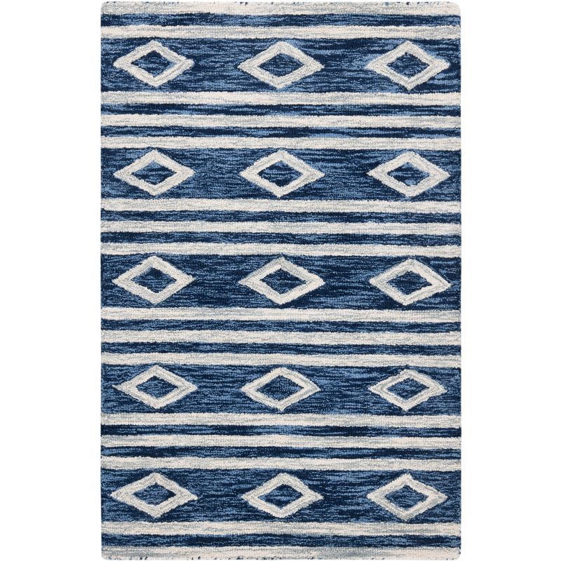 Navy and Ivory Hand-Tufted Wool Area Rug 2'6" x 4'