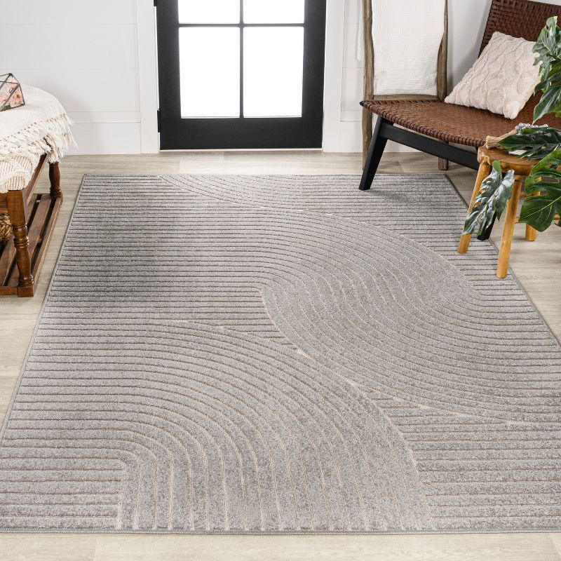 Reversible Gray/Ivory Geometric Synthetic Area Rug 35" x 60"