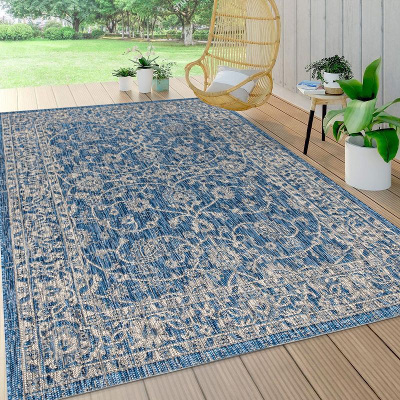 Elegant Vine Border Gray and Navy Synthetic Indoor/Outdoor Rug - 3x5 Feet