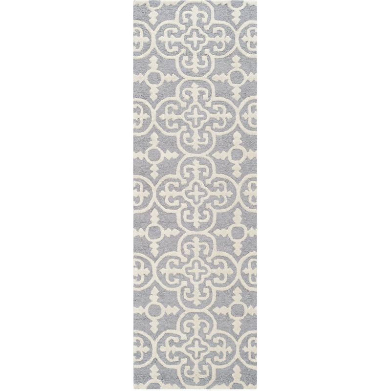 Hand-Tufted Silver & Ivory Wool Rectangular Rug