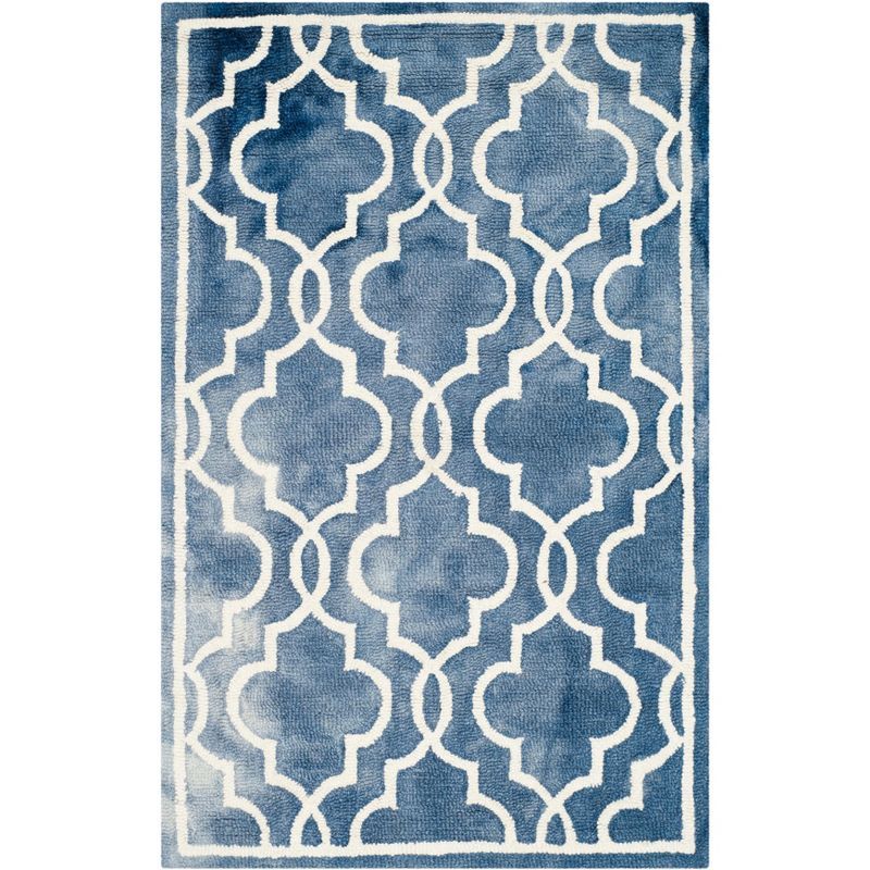 Ivory Hand-Tufted Wool Rectangular Area Rug 2' x 3'