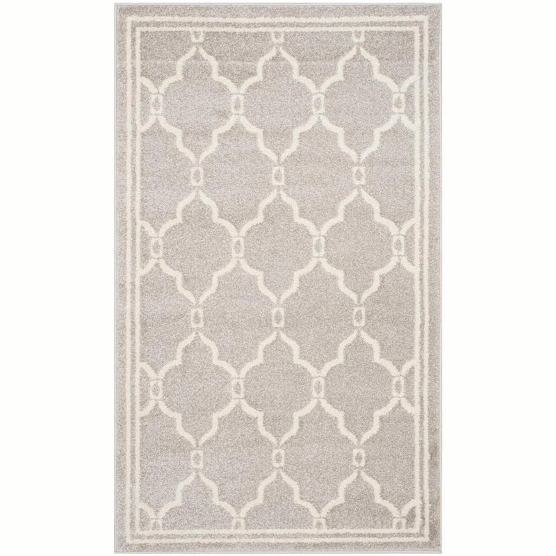 Round 36" Gray Geometric Synthetic Easy Care Rug