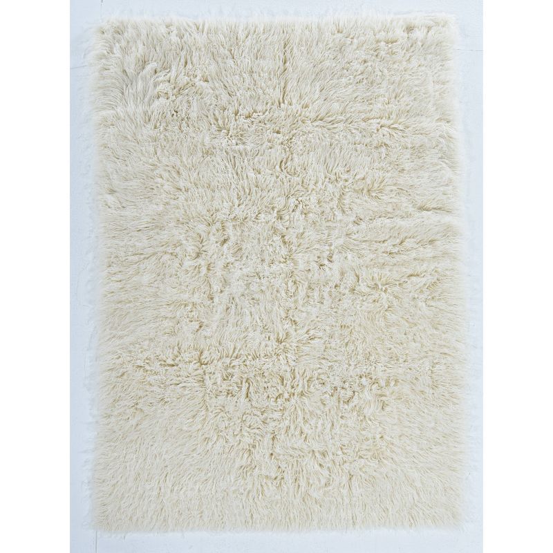 Natural 6' x 9' Handmade Wool Flokati Rug